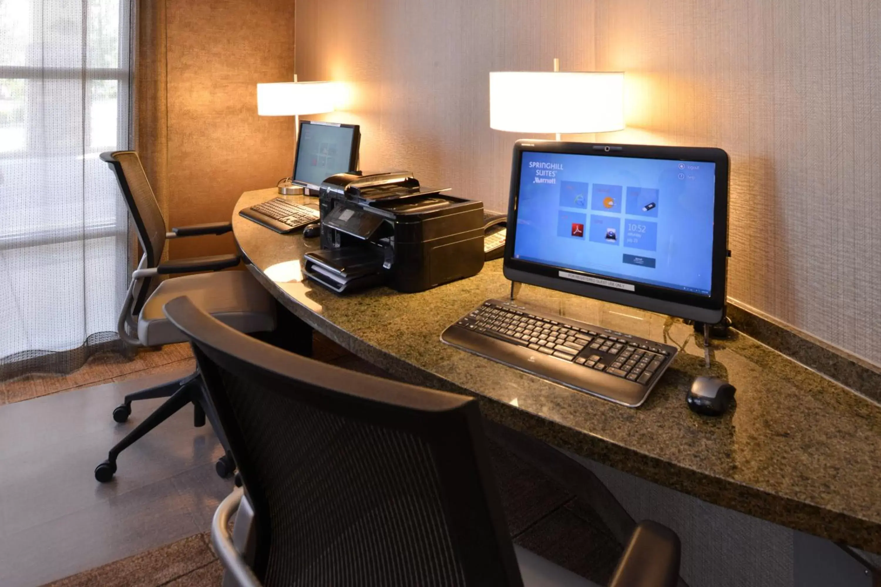 Business facilities in SpringHill Suites Pittsburgh Mills