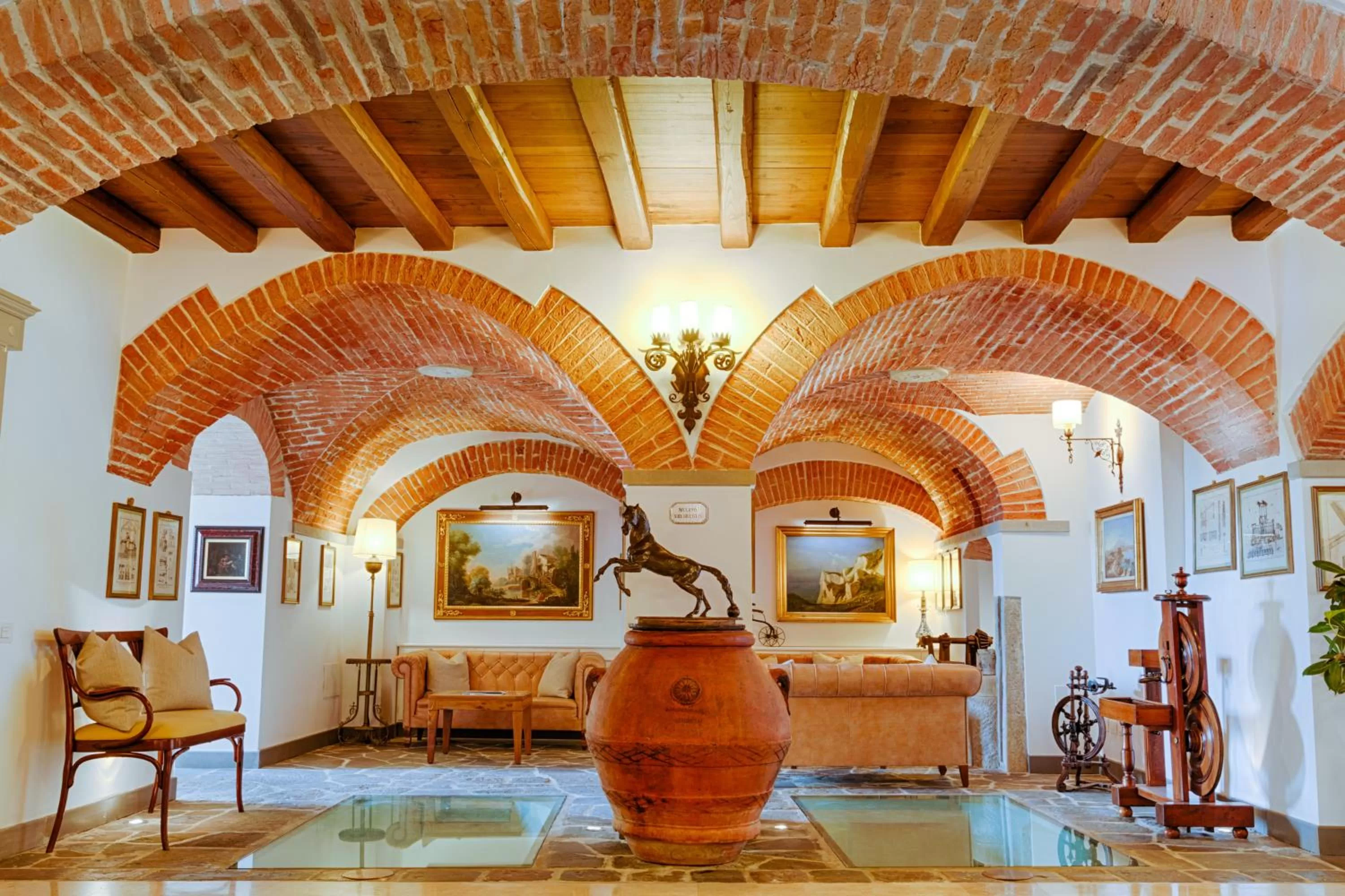 Lobby or reception in Hotel Mulino di Firenze - WorldHotels Crafted
