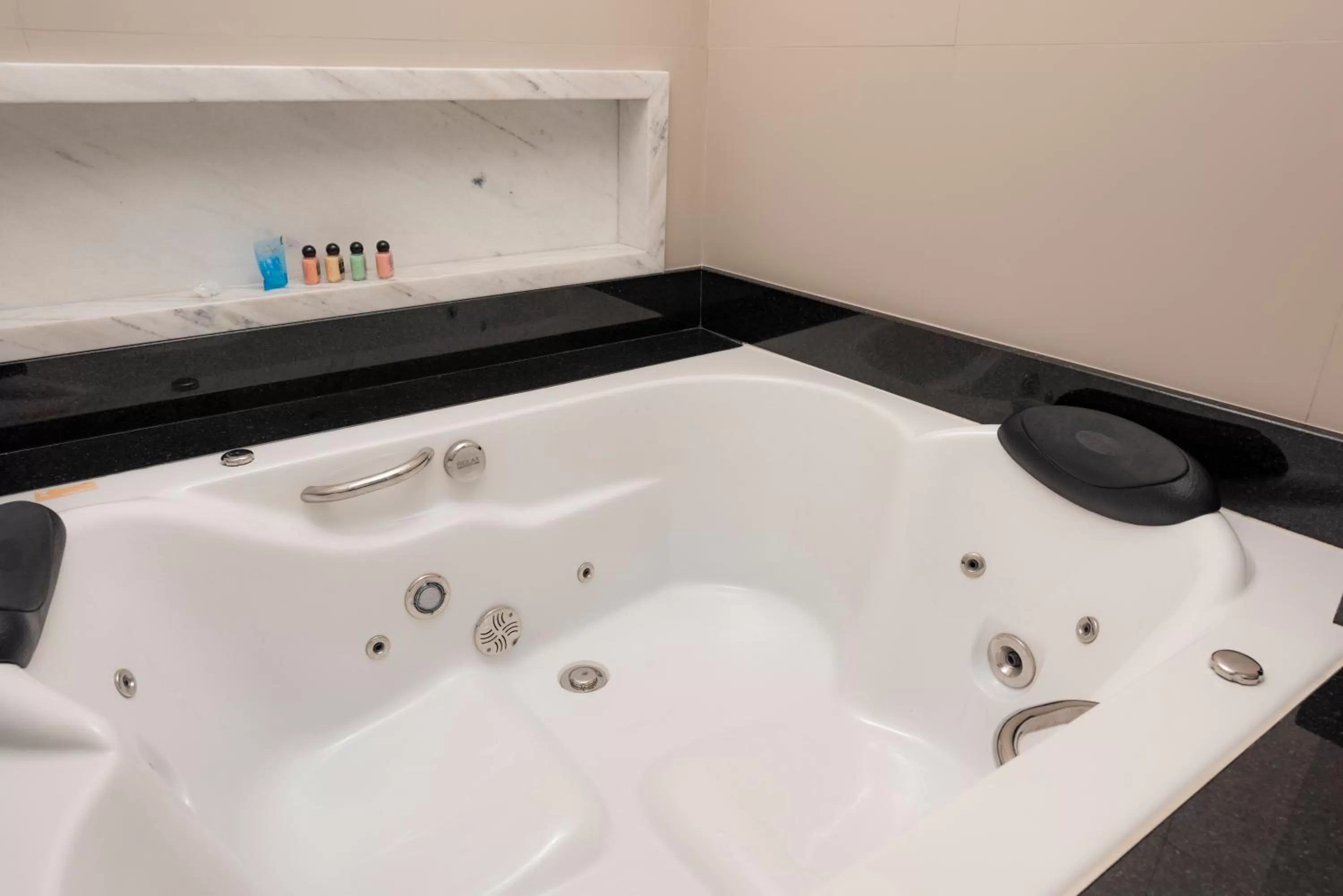 Bathroom in Monreale Plus Midtown Campinas