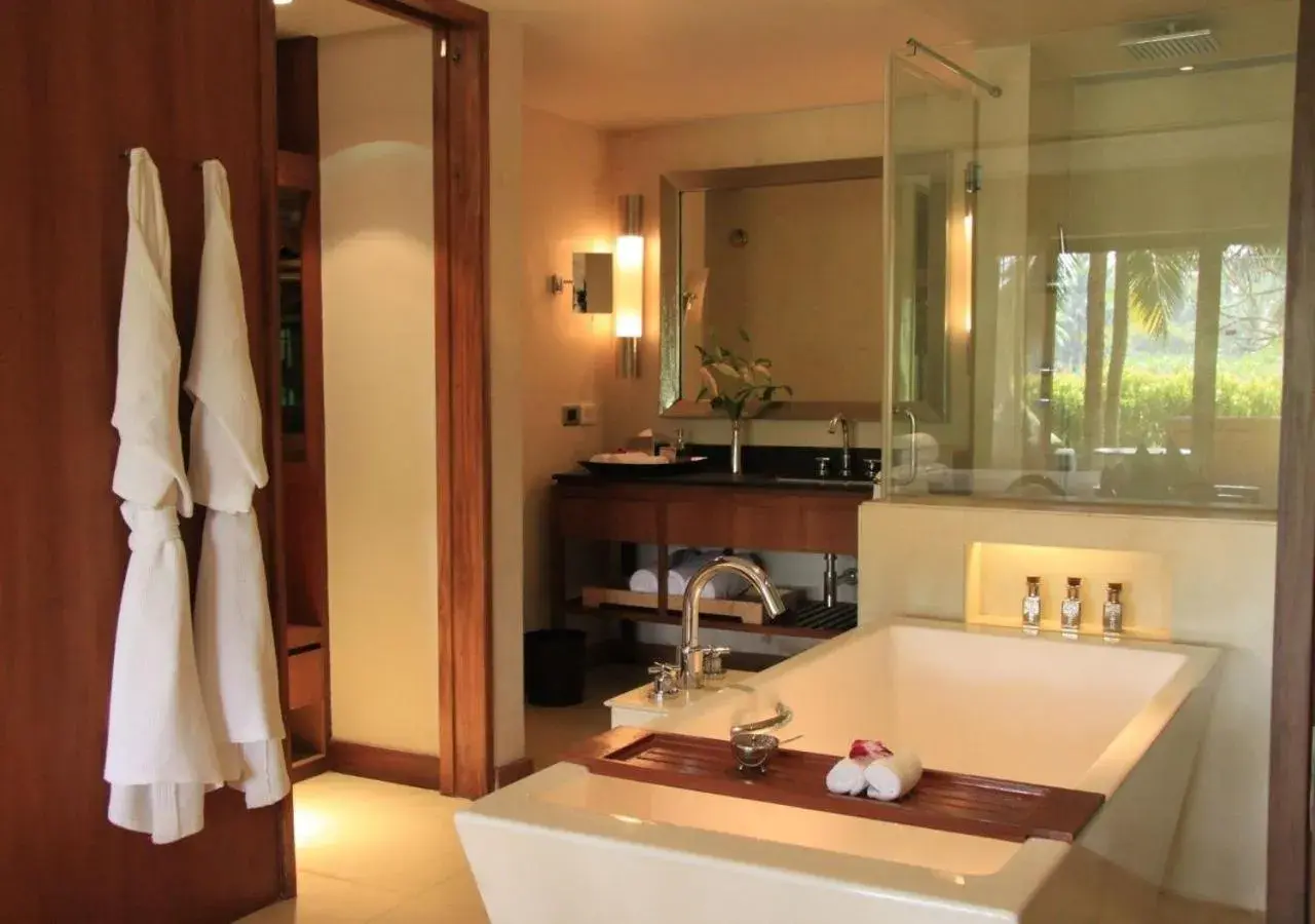 Bathroom in Alila Diwa Goa - A Hyatt Brand