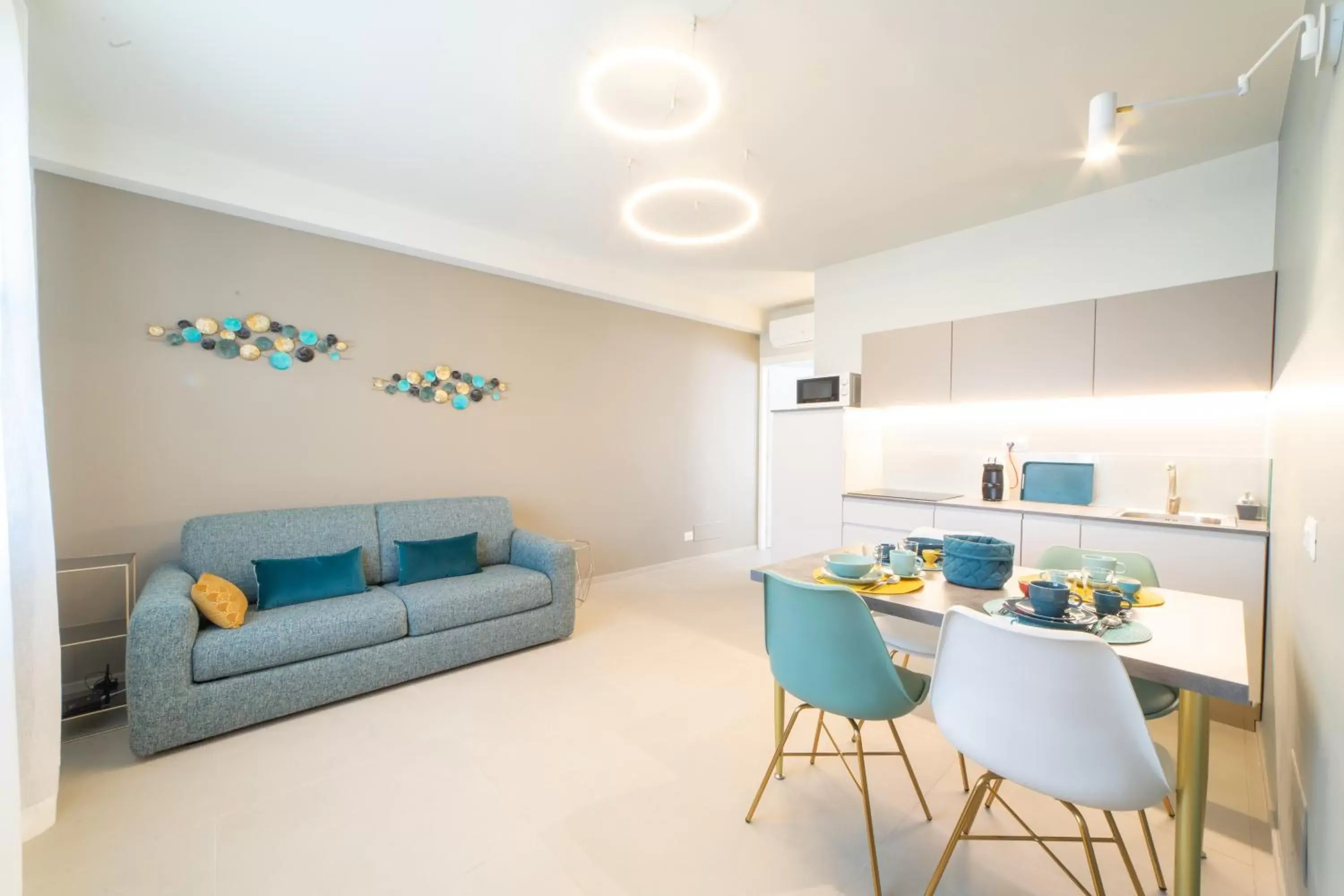 Coffee/tea facilities, Dining Area in Casa Agnese