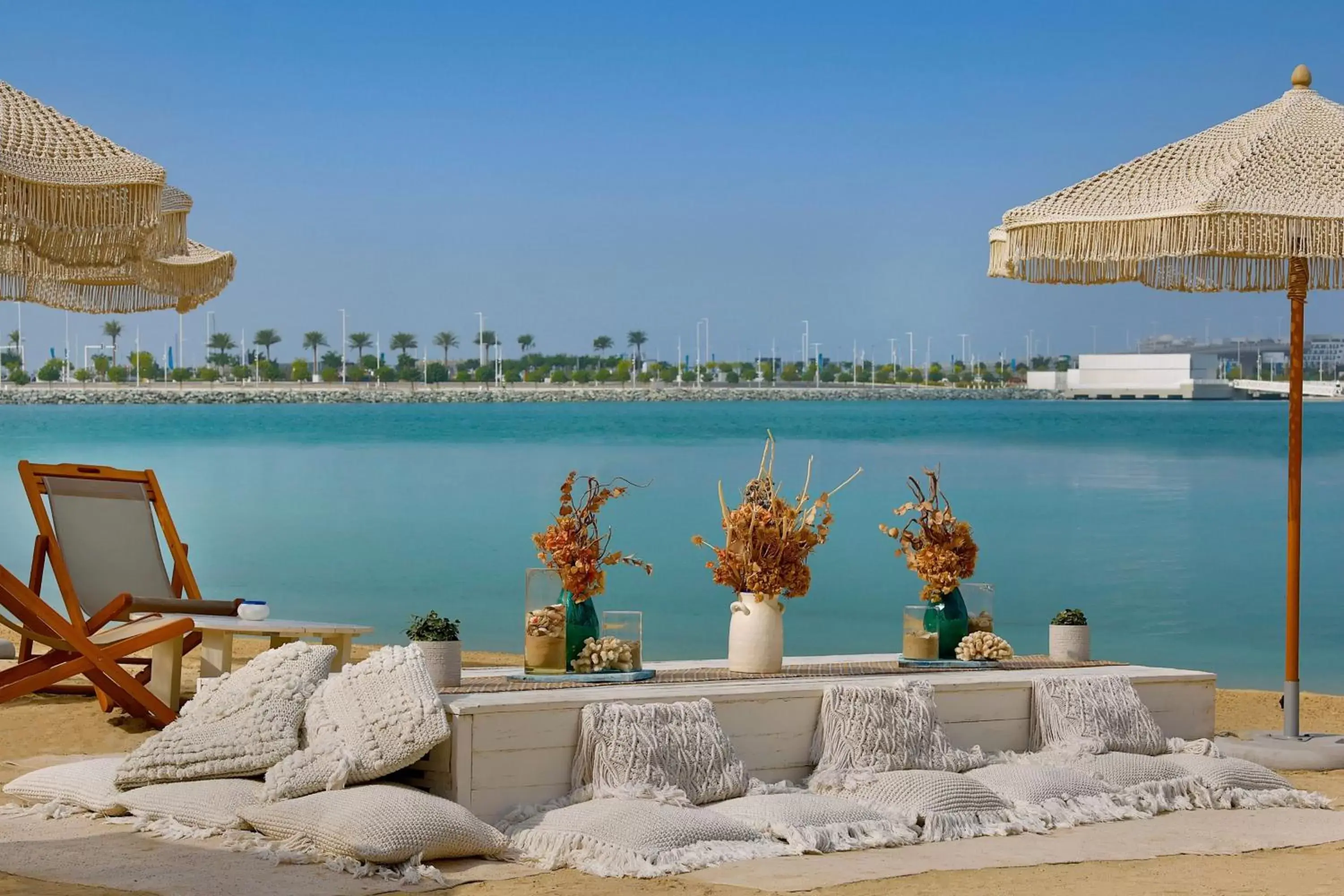 Restaurant/places to eat in The Westin Dubai Mina Seyahi Beach Resort and Waterpark