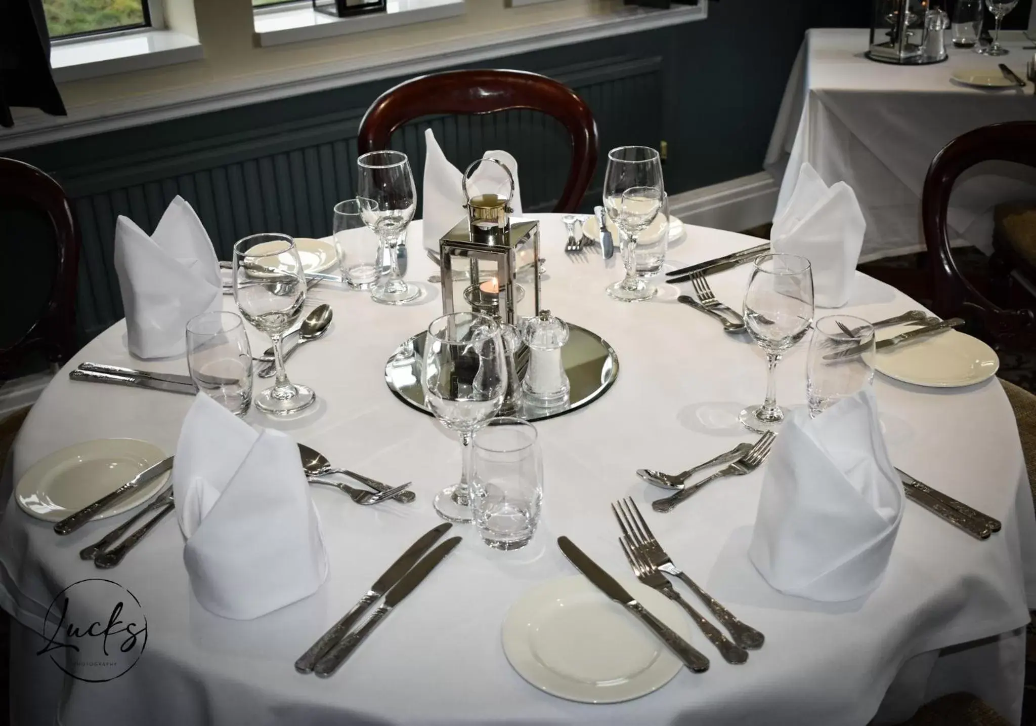 Restaurant/Places to Eat in Pennine Manor Hotel