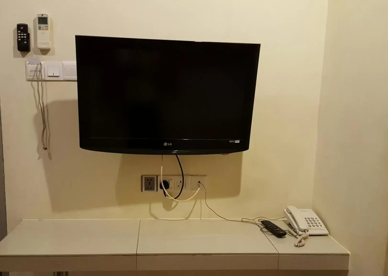 TV/Entertainment Center in Hotel Seri Nilai