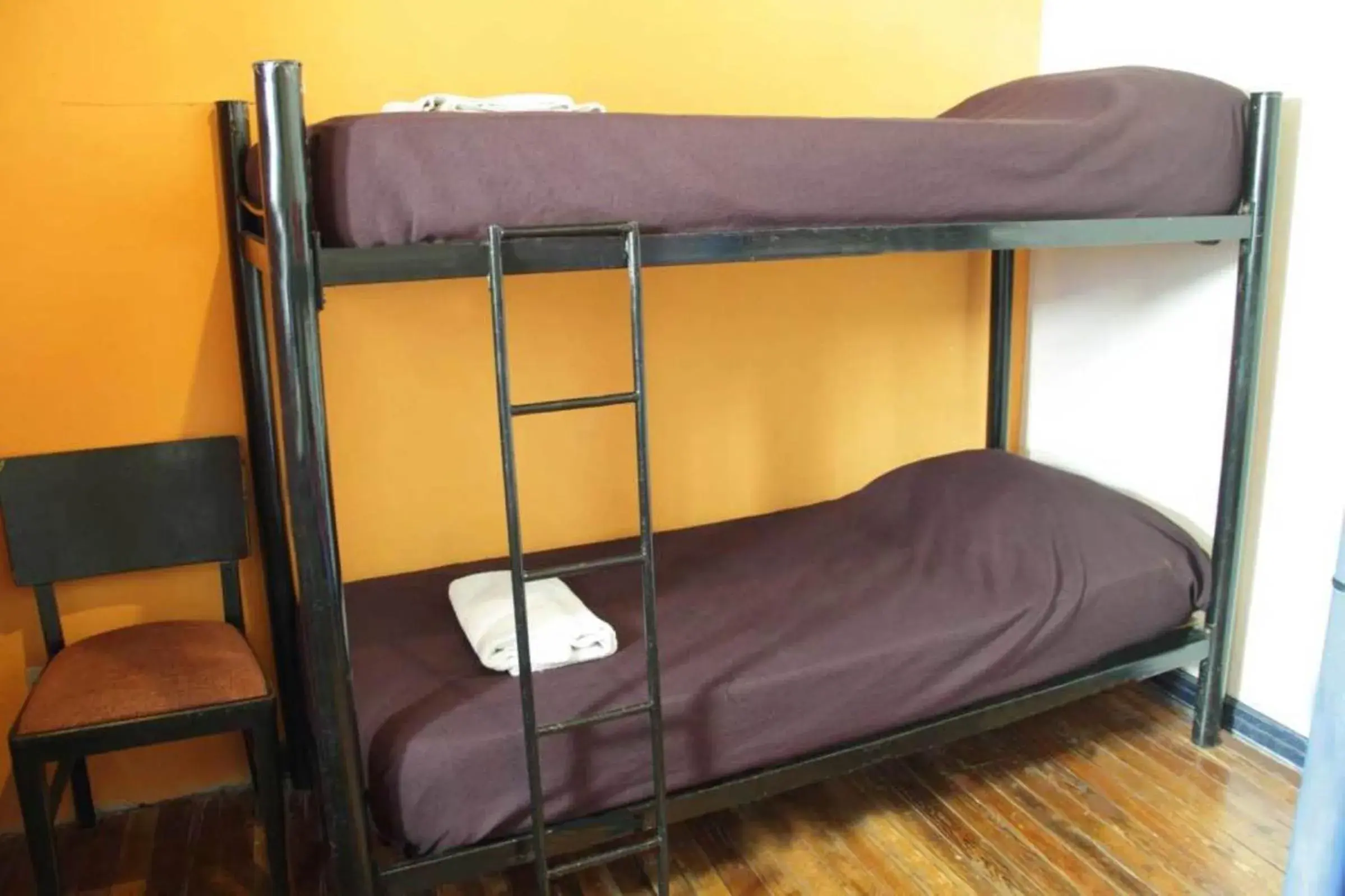 Bedroom, Bunk Bed in Play Hostel Soho