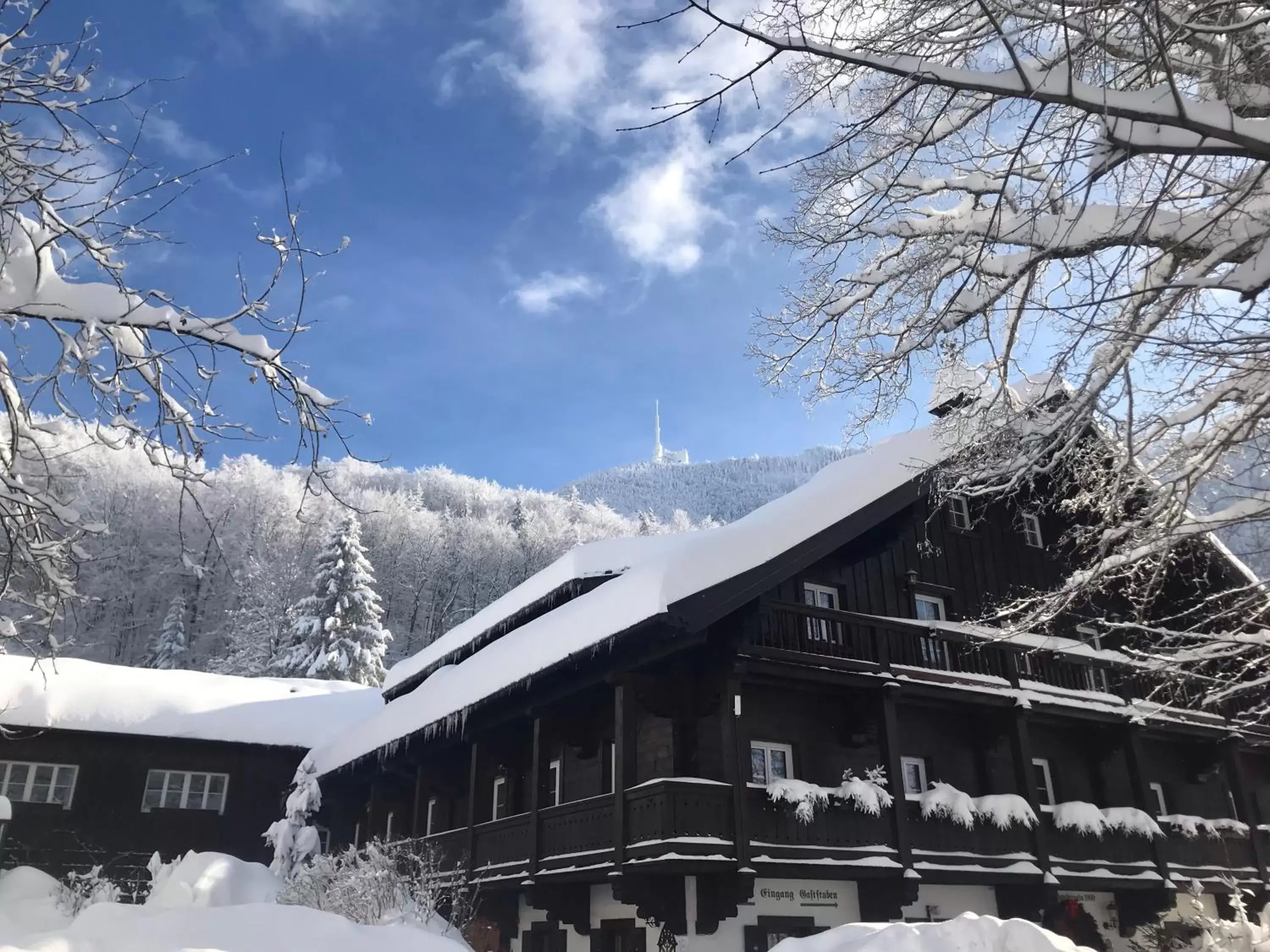 Facade/entrance, Winter in Romantikhotel Die Gersberg Alm