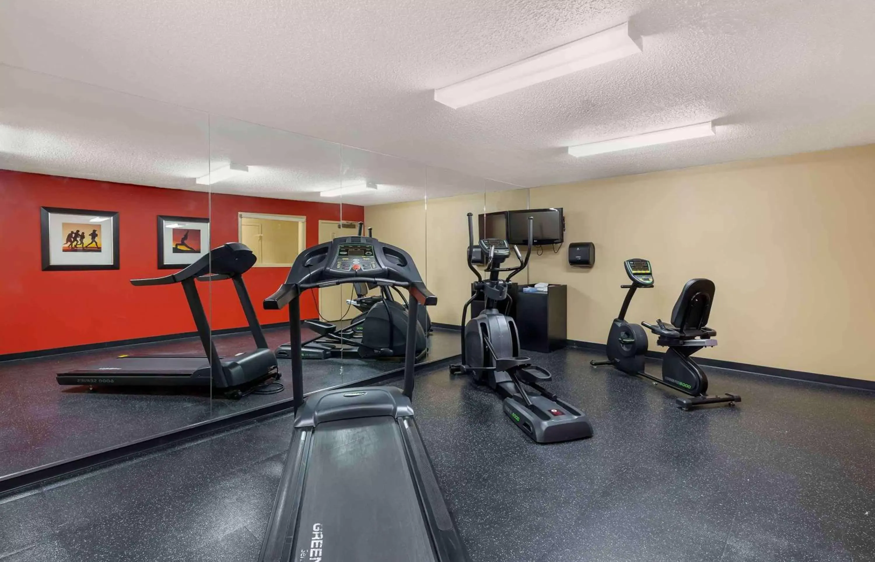 Fitness centre/facilities, Fitness Center/Facilities in Extended Stay America Suites - Cleveland - Great Northern Mall
