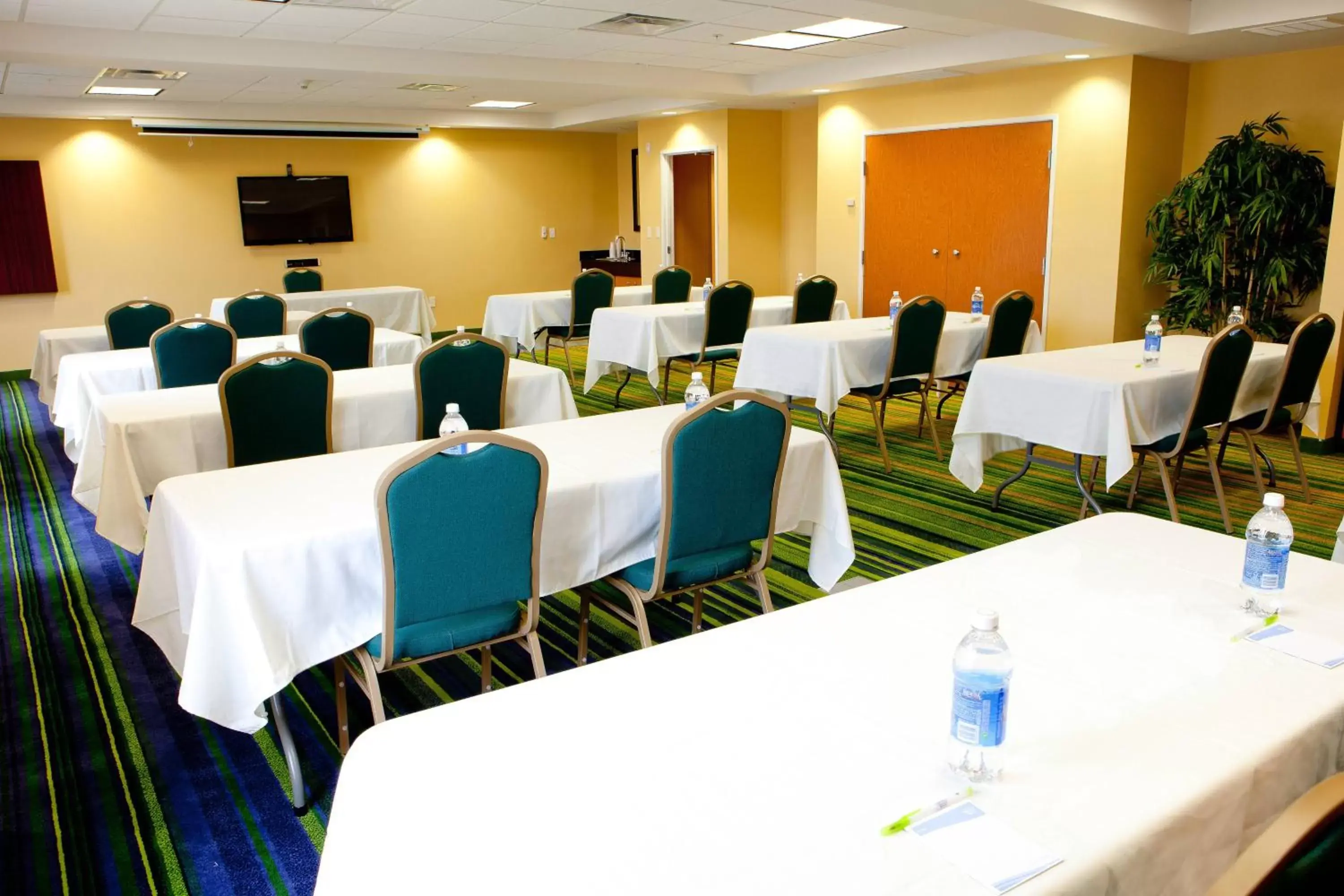 Meeting/conference room in Fairfield Inn and Suites Flint Fenton
