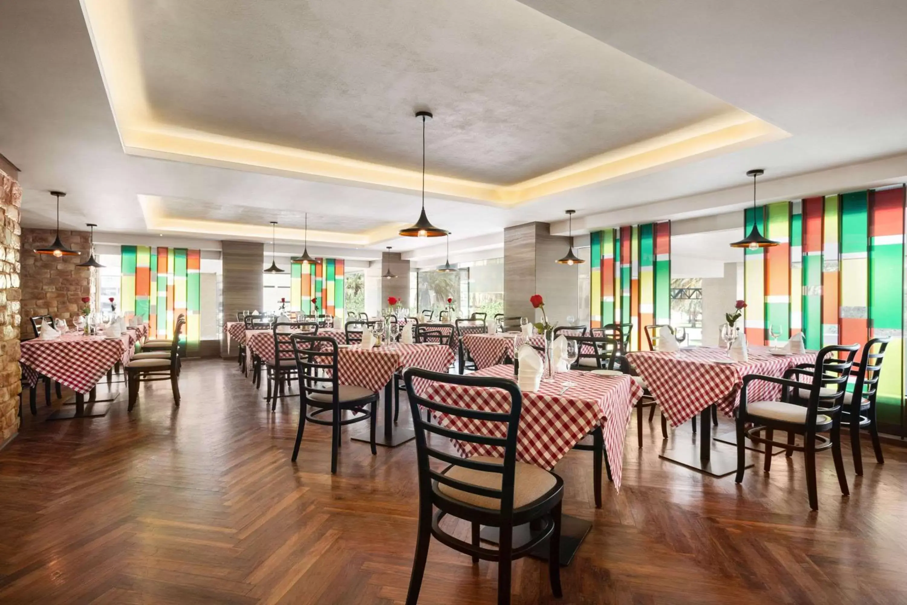 Restaurant/places to eat in Wyndham Garden Manama Restaurant/places to eat in Wyndham Garden Manama