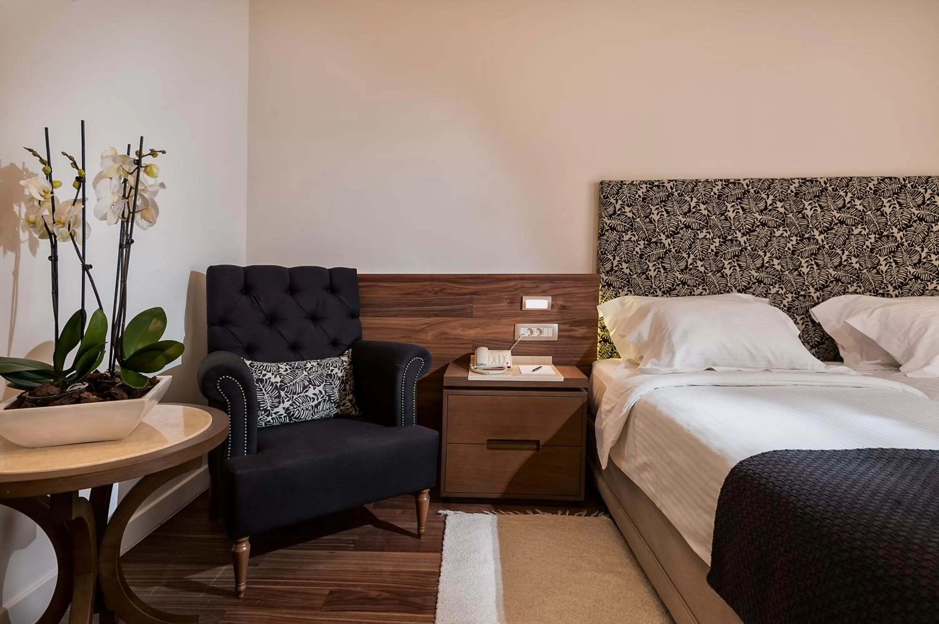 Bedroom, Bed in Civitel Akali Hotel