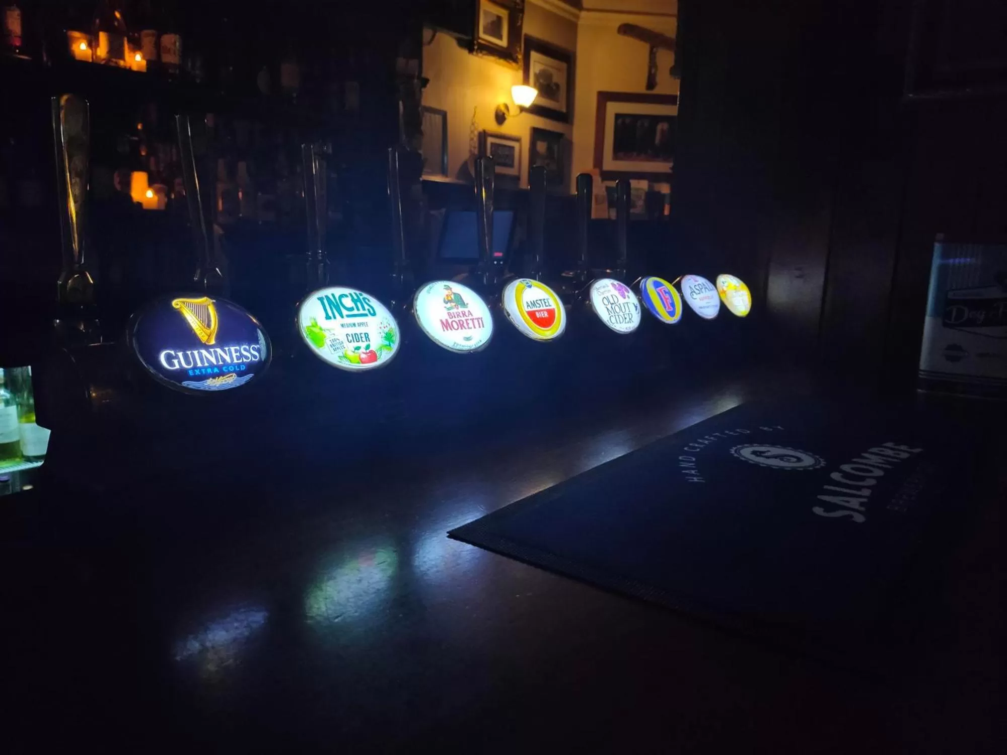 Lounge or bar in The Trusty Servant Inn