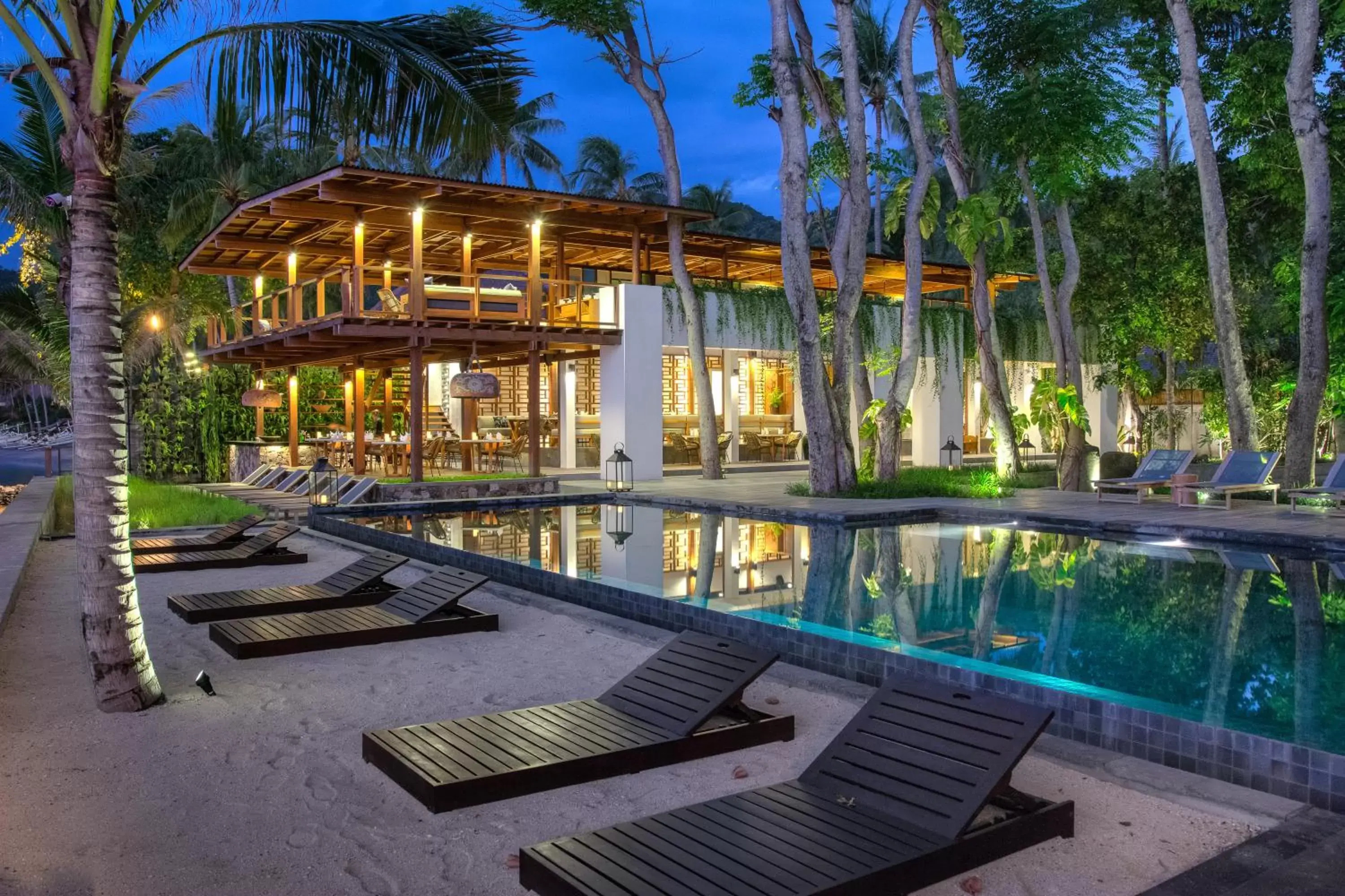 Night, Swimming Pool in Jeeva Santai Villas