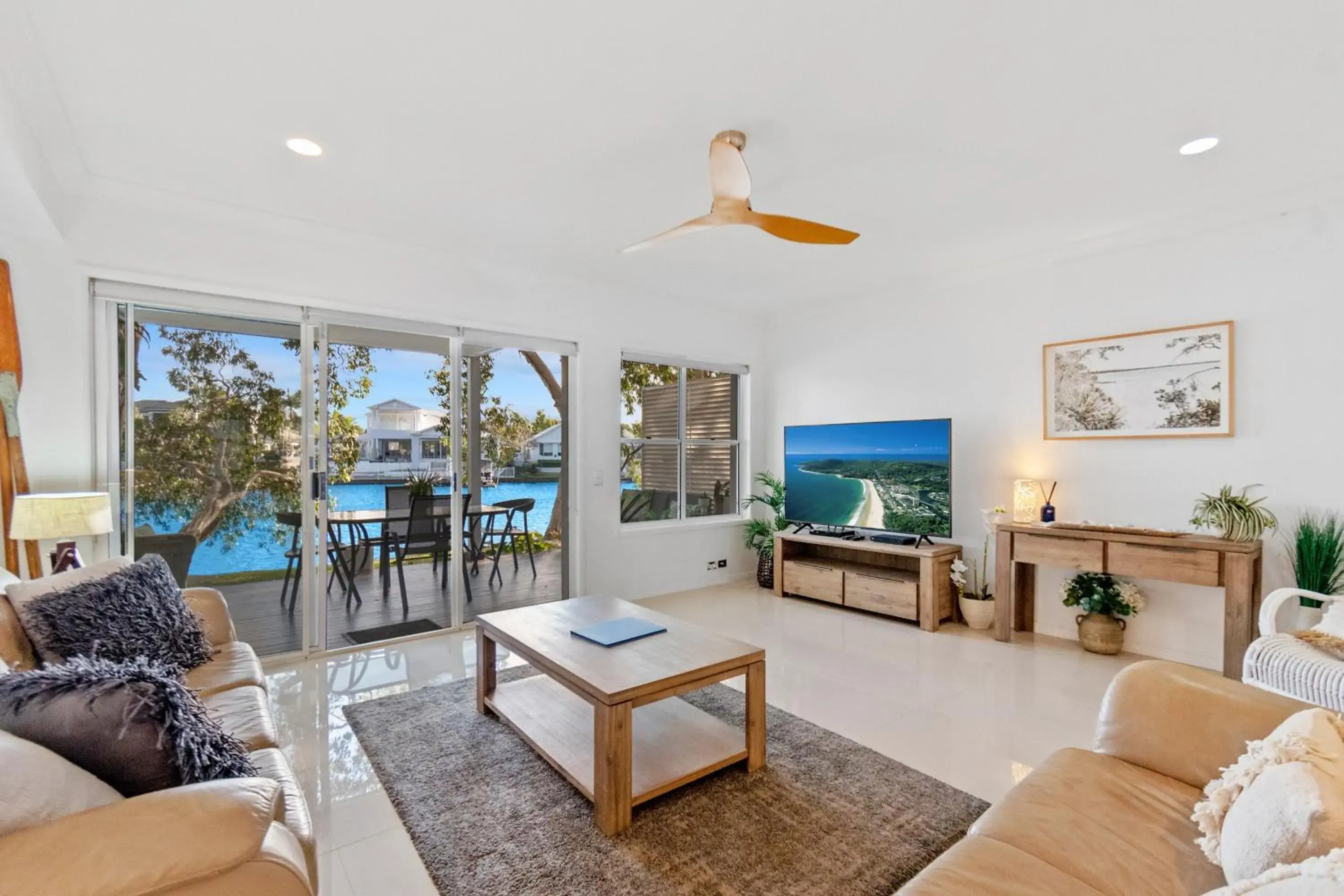 Seating Area in Noosa Entrance Waterfront Resort