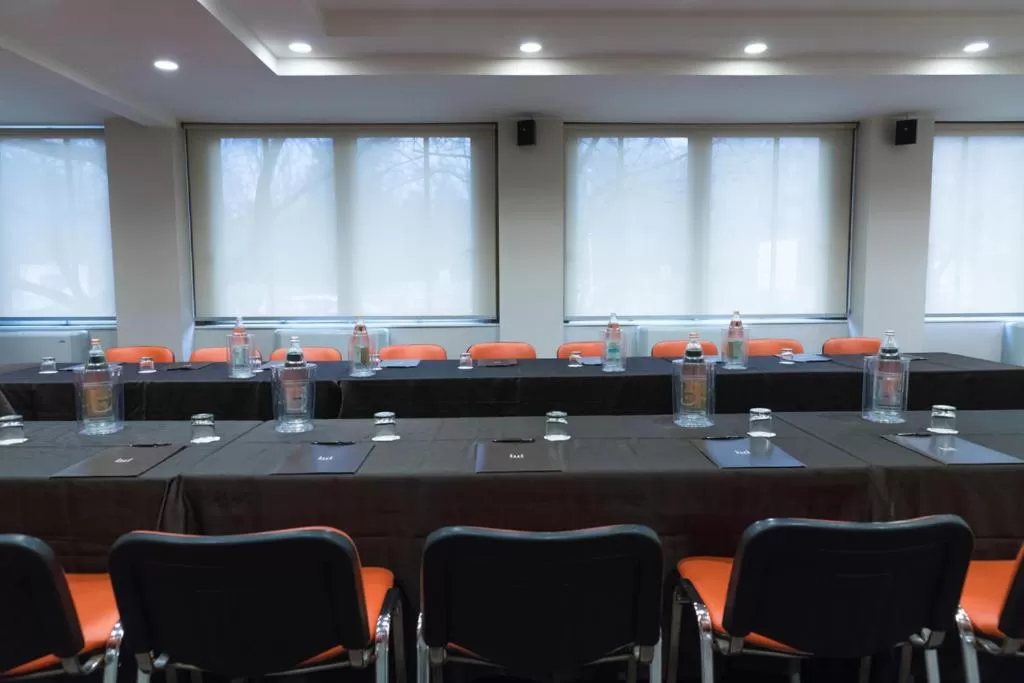 Area and facilities in Helios Hotel