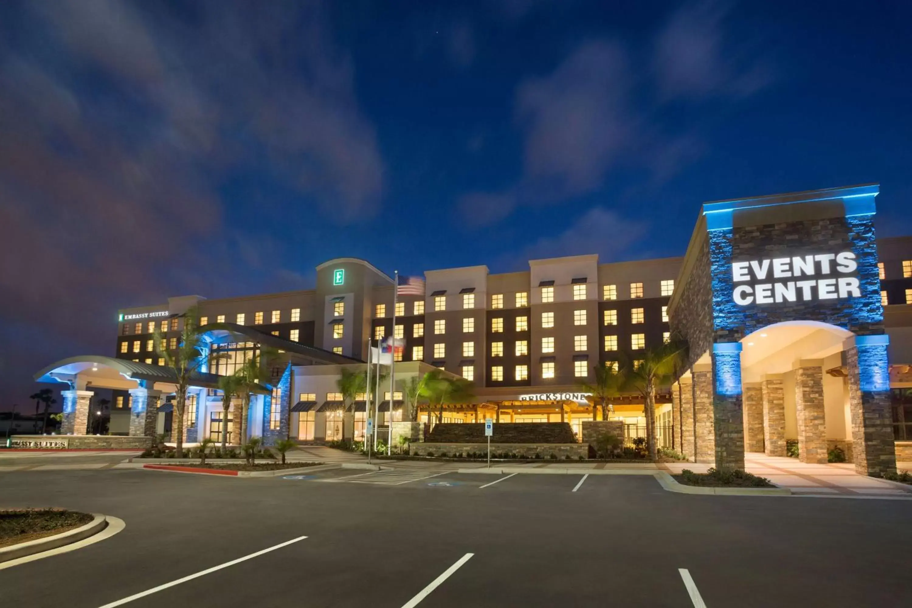 Property Building in Embassy Suites by Hilton McAllen Convention Center