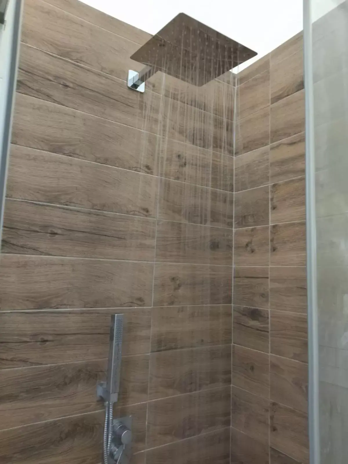 Shower, Bathroom in RELAIS TORRE GLORIA