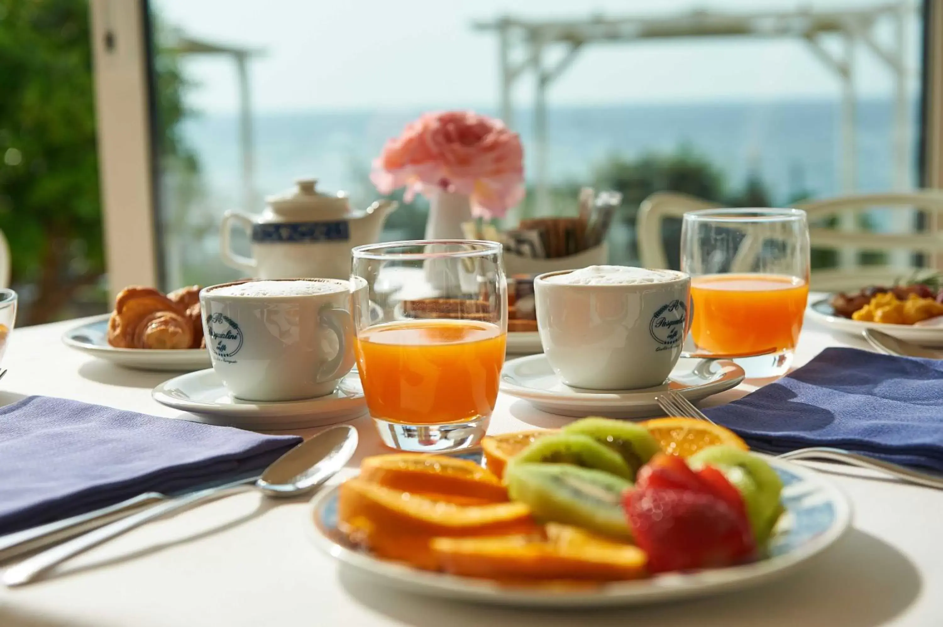 Garden view, Breakfast in Hotel Corallo