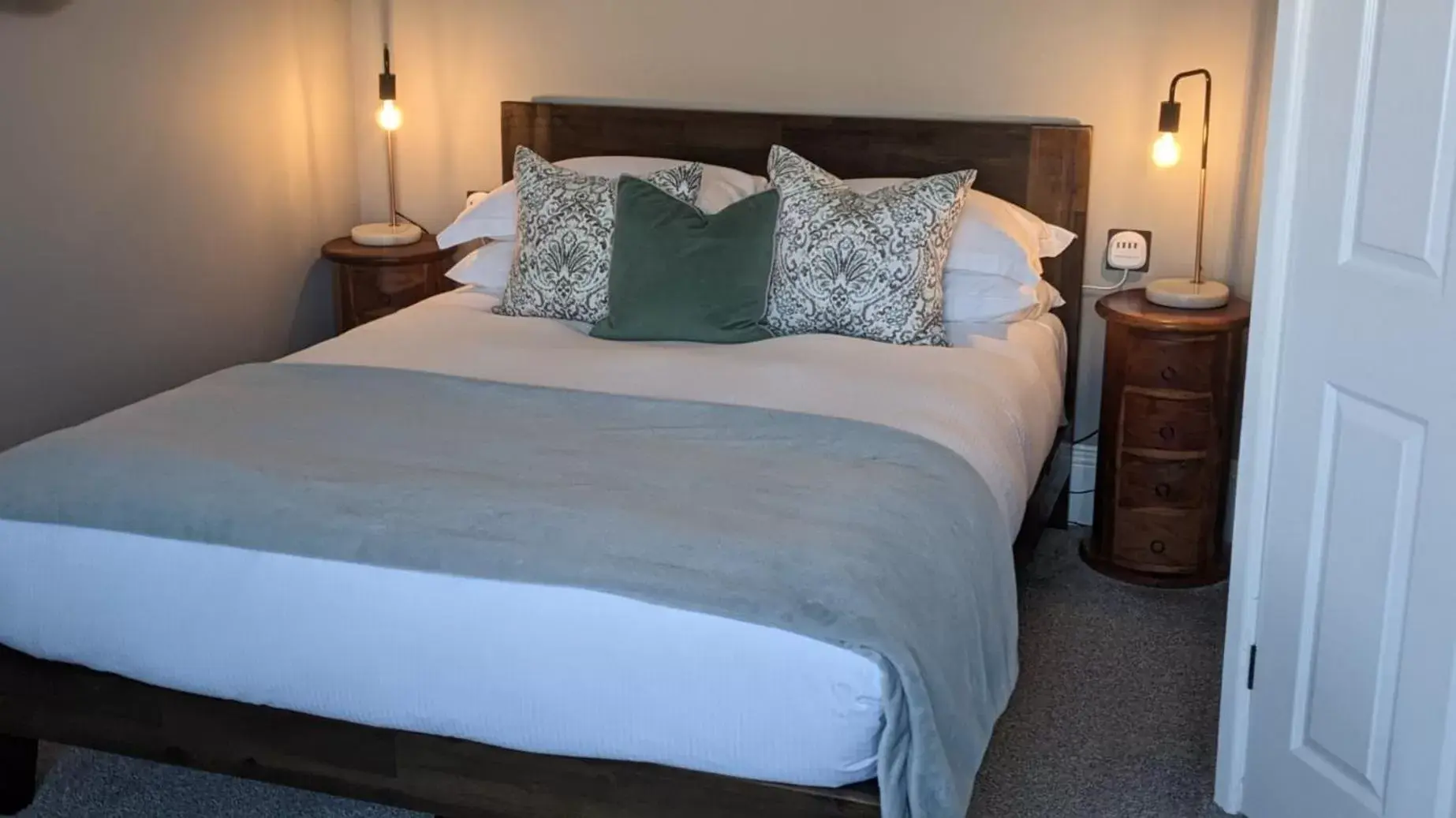 Bed in Oaklands Guest House