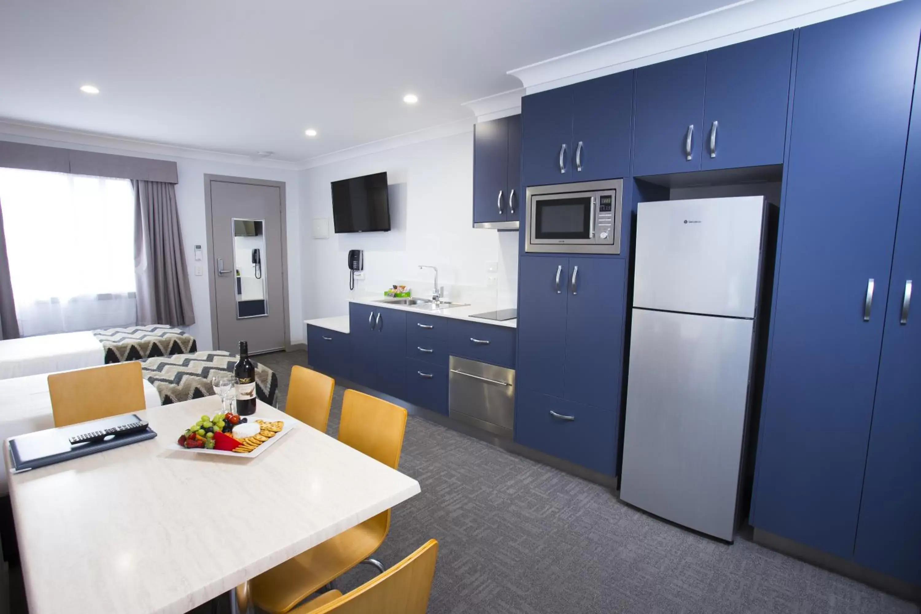 Kitchen or kitchenette, Kitchen/Kitchenette in Altitude Motel Apartments