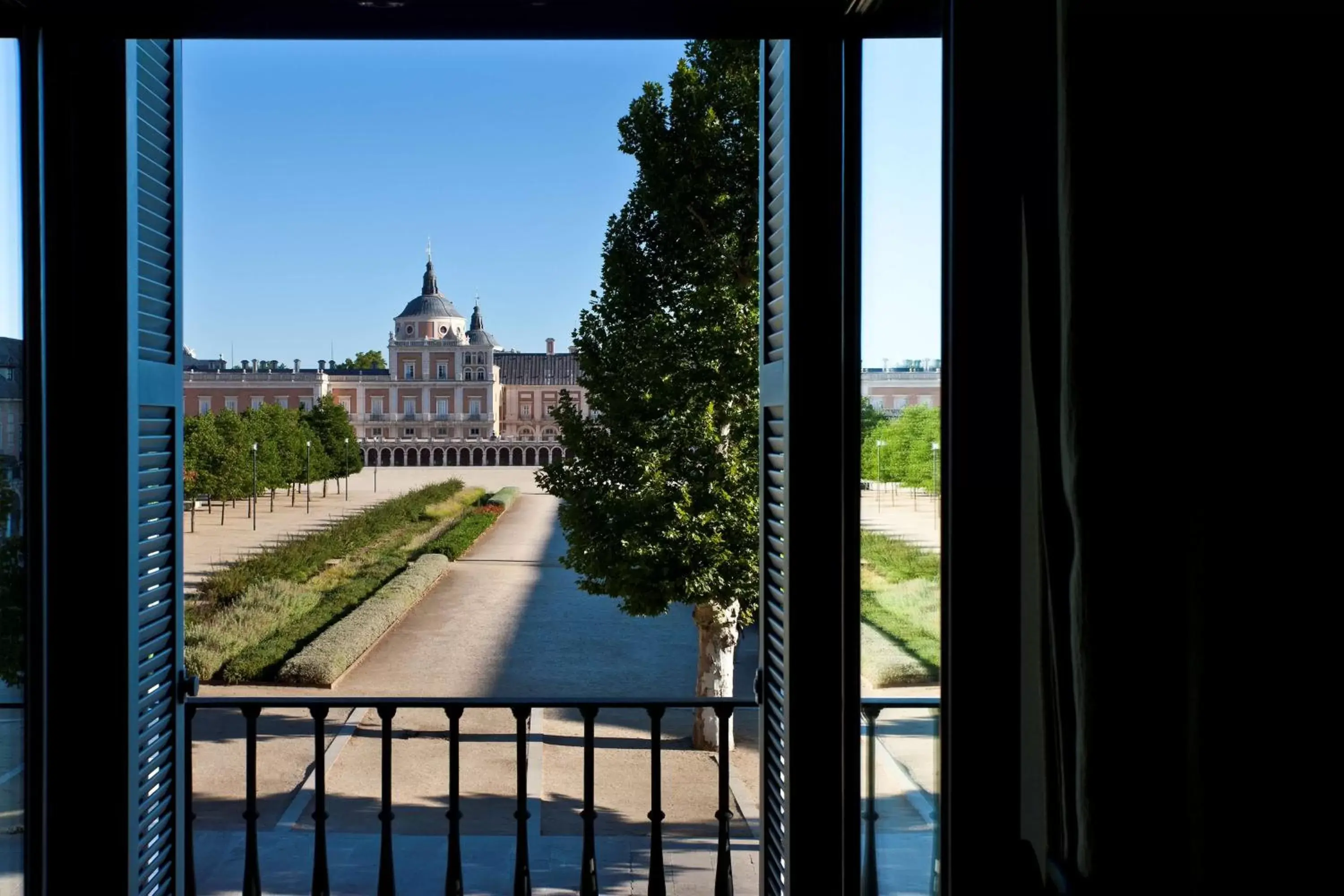 Bedroom in NH Collection Palacio de Aranjuez