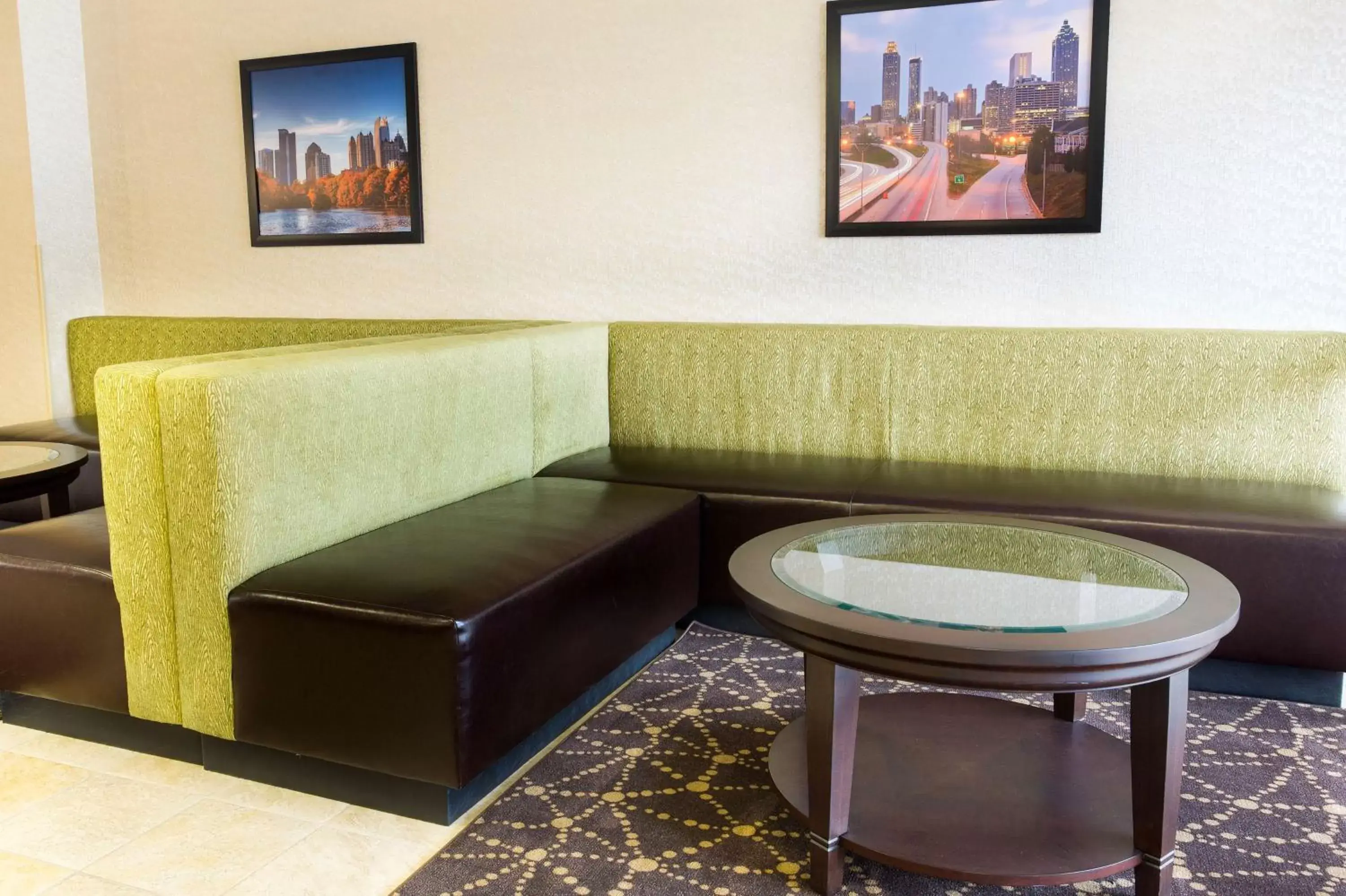 Lobby or reception, Seating Area in Drury Inn & Suites Atlanta Airport