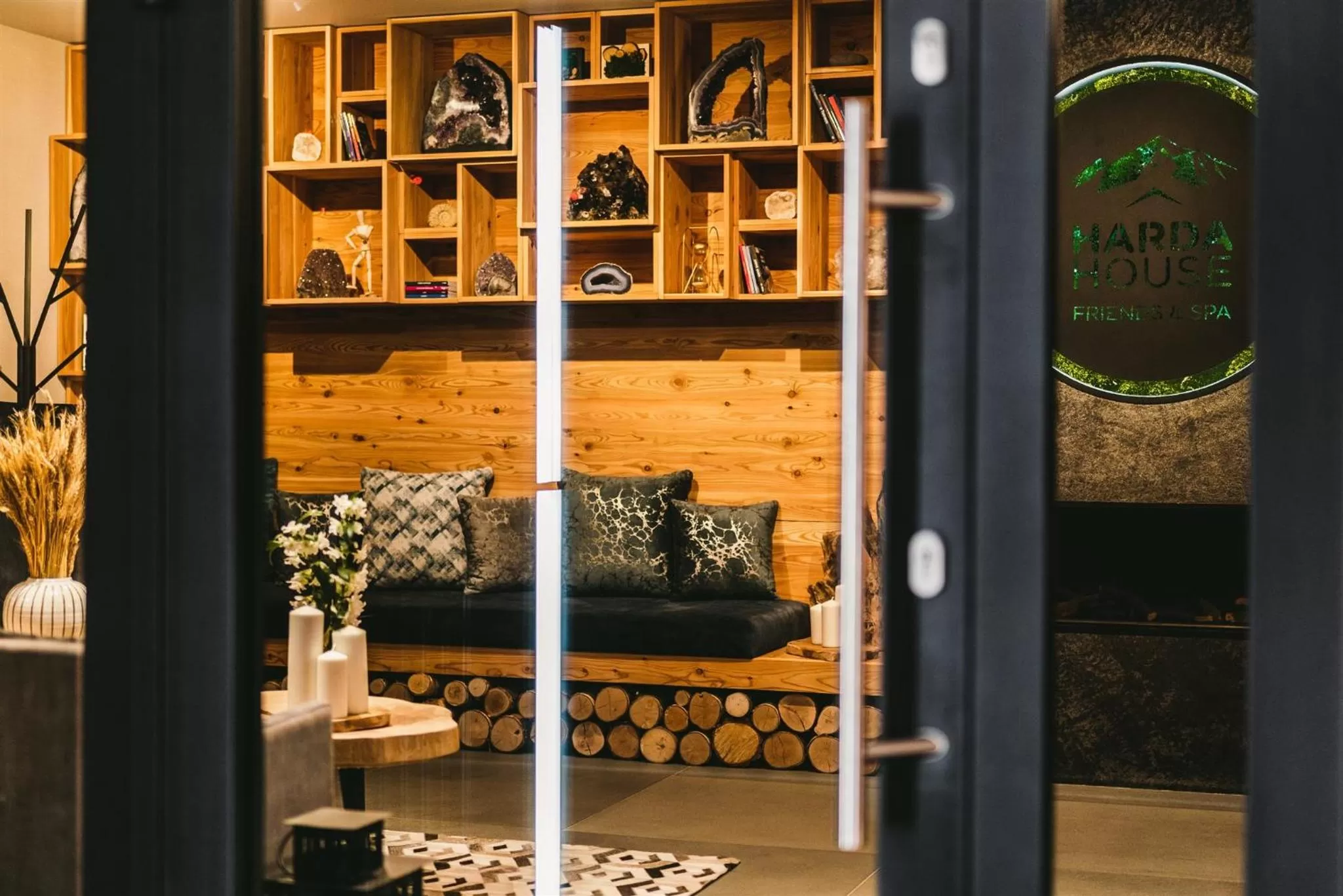 Lobby or reception in Harda House Friends & Spa