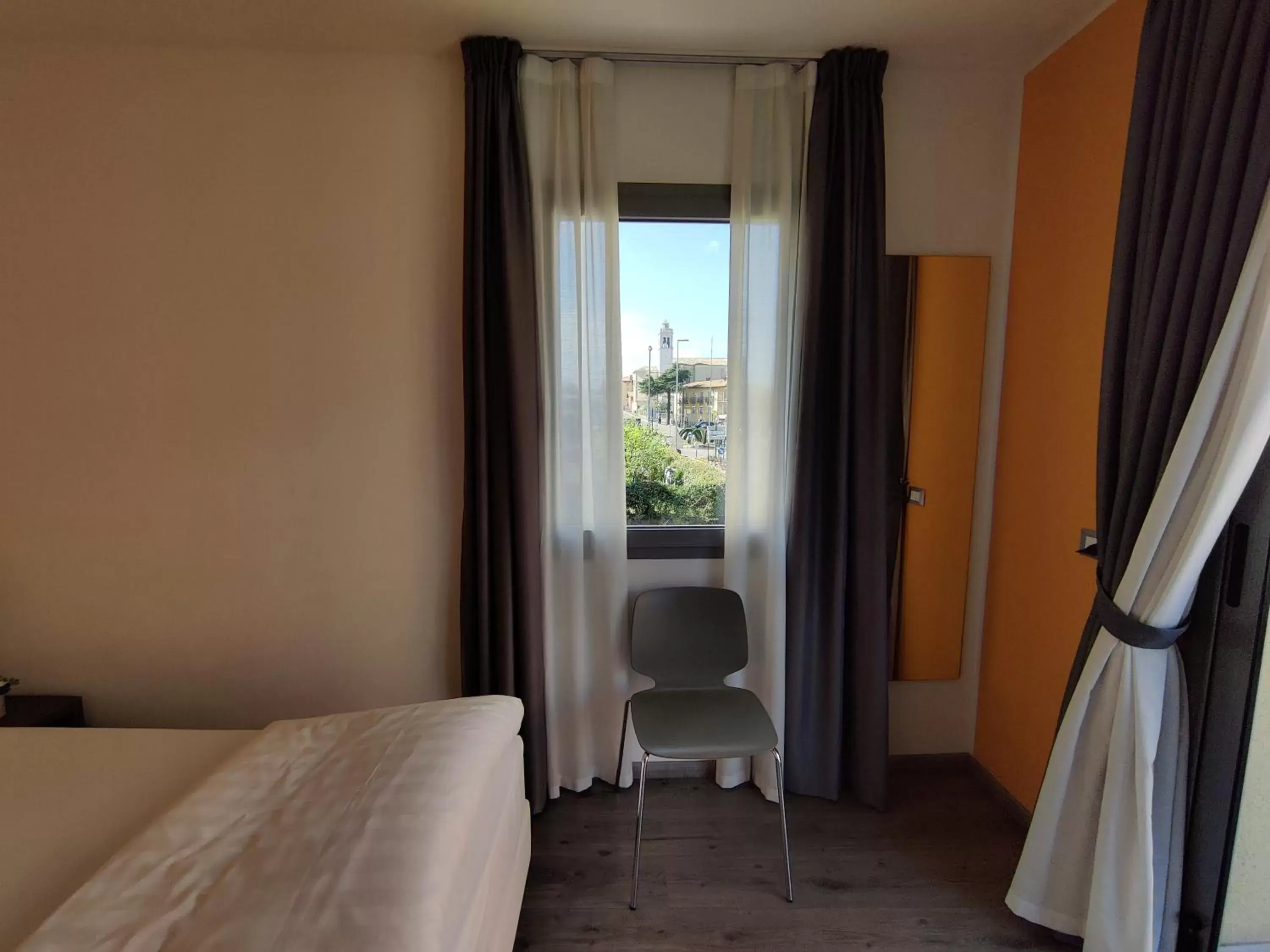 Bedroom, Seating Area in Gardesana Active Apartments