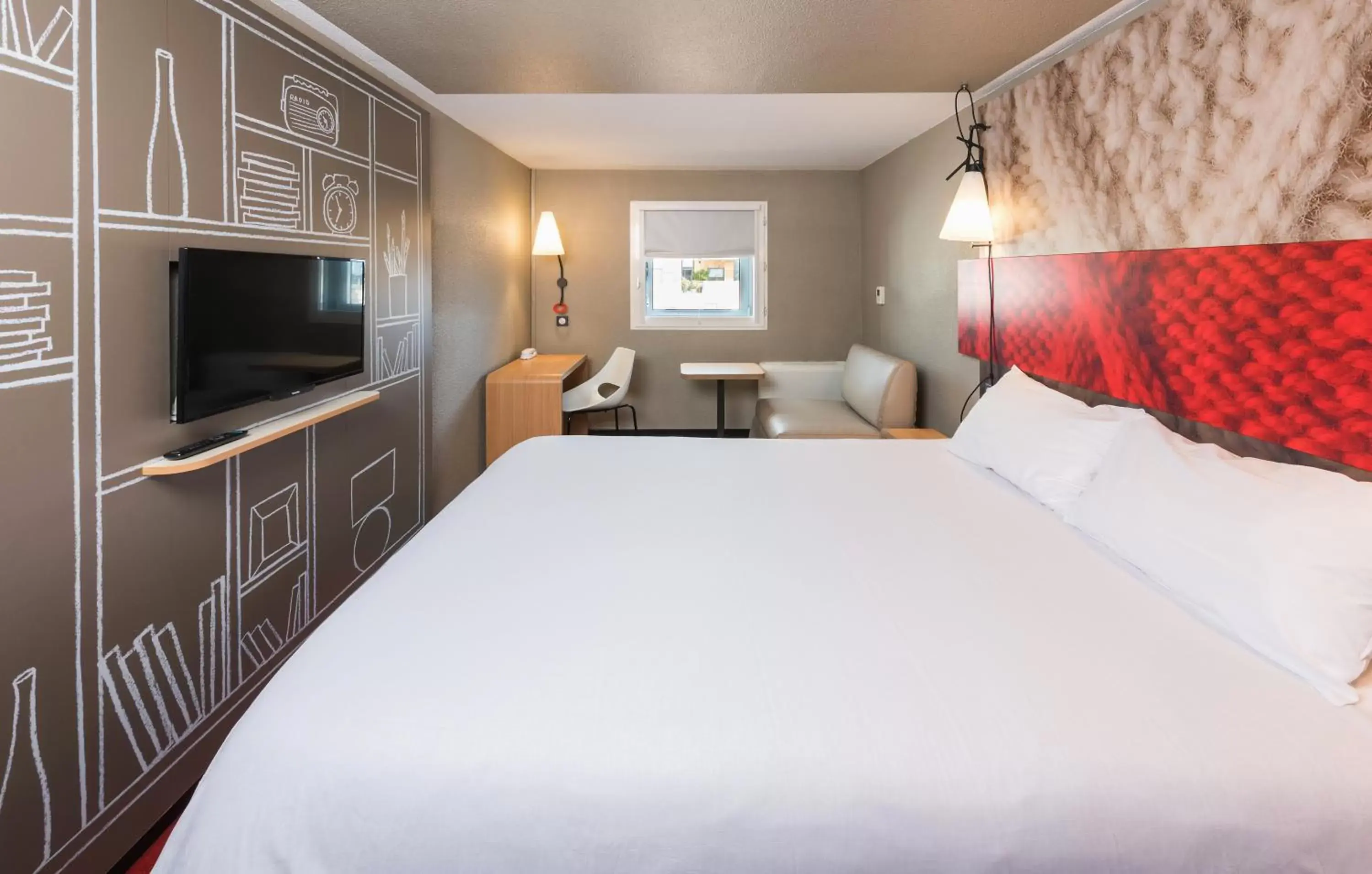 Bed in ibis Bordeaux Centre Meriadeck