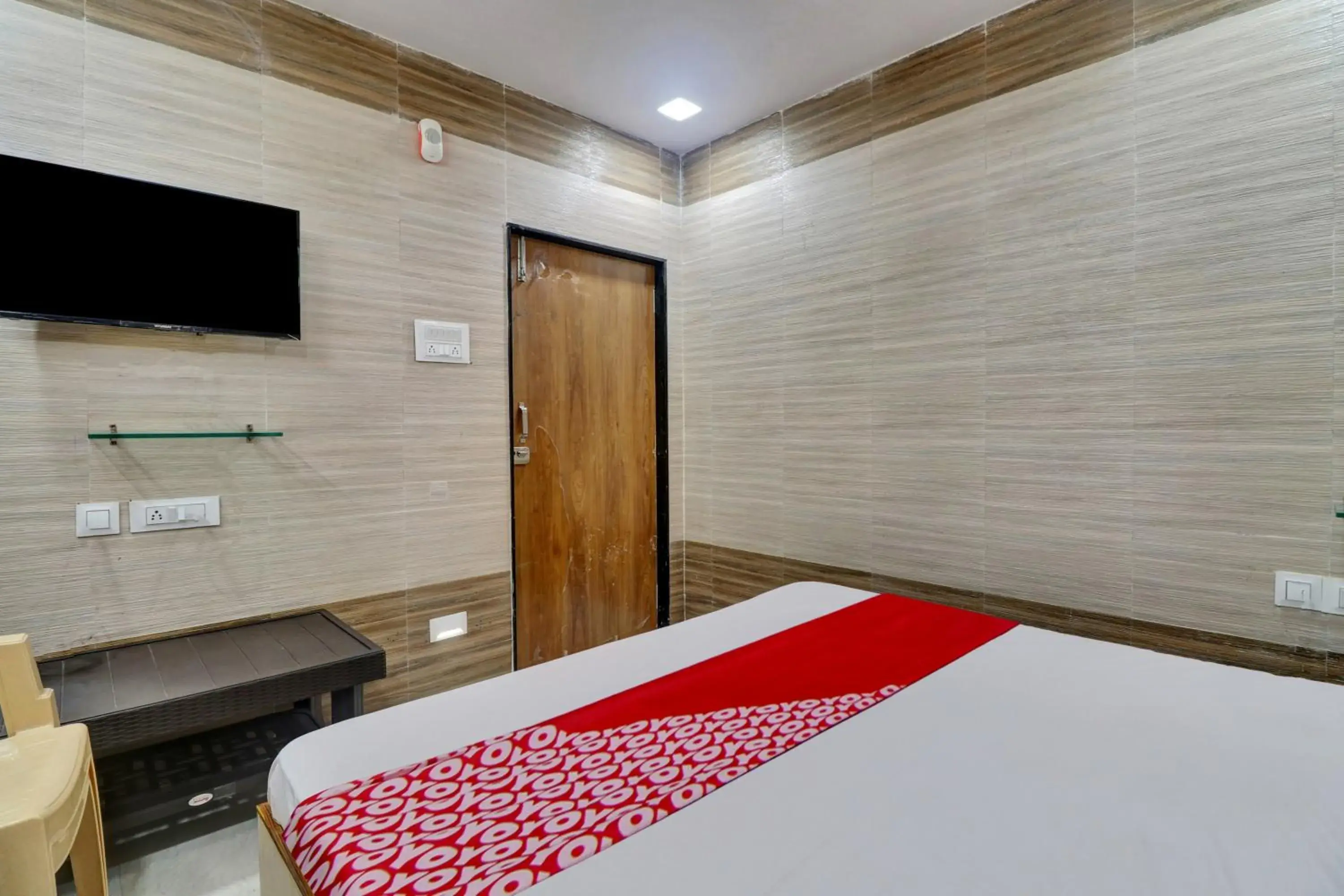 Bedroom, Bed in OYO Flagship Hotel Vallabha Residency