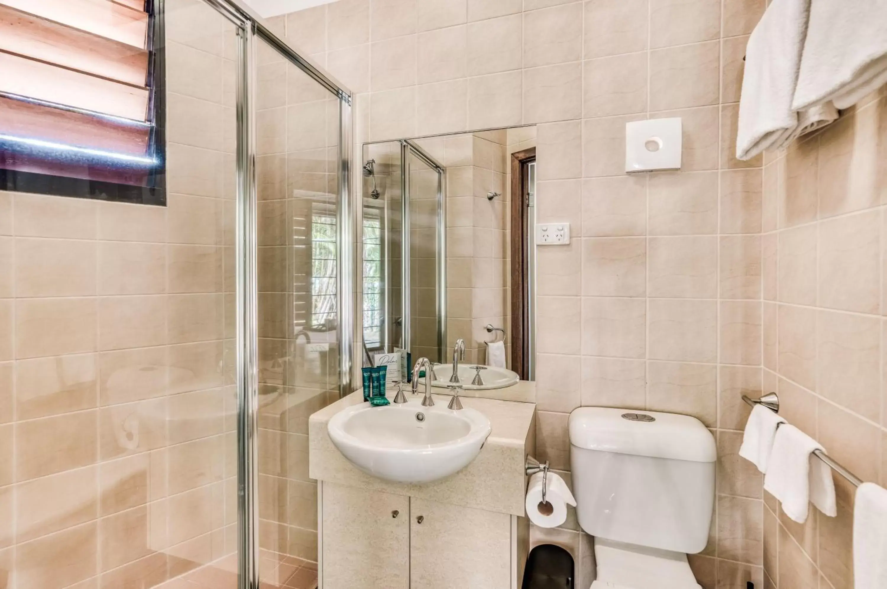 Toilet, Bathroom in Palms City Resort