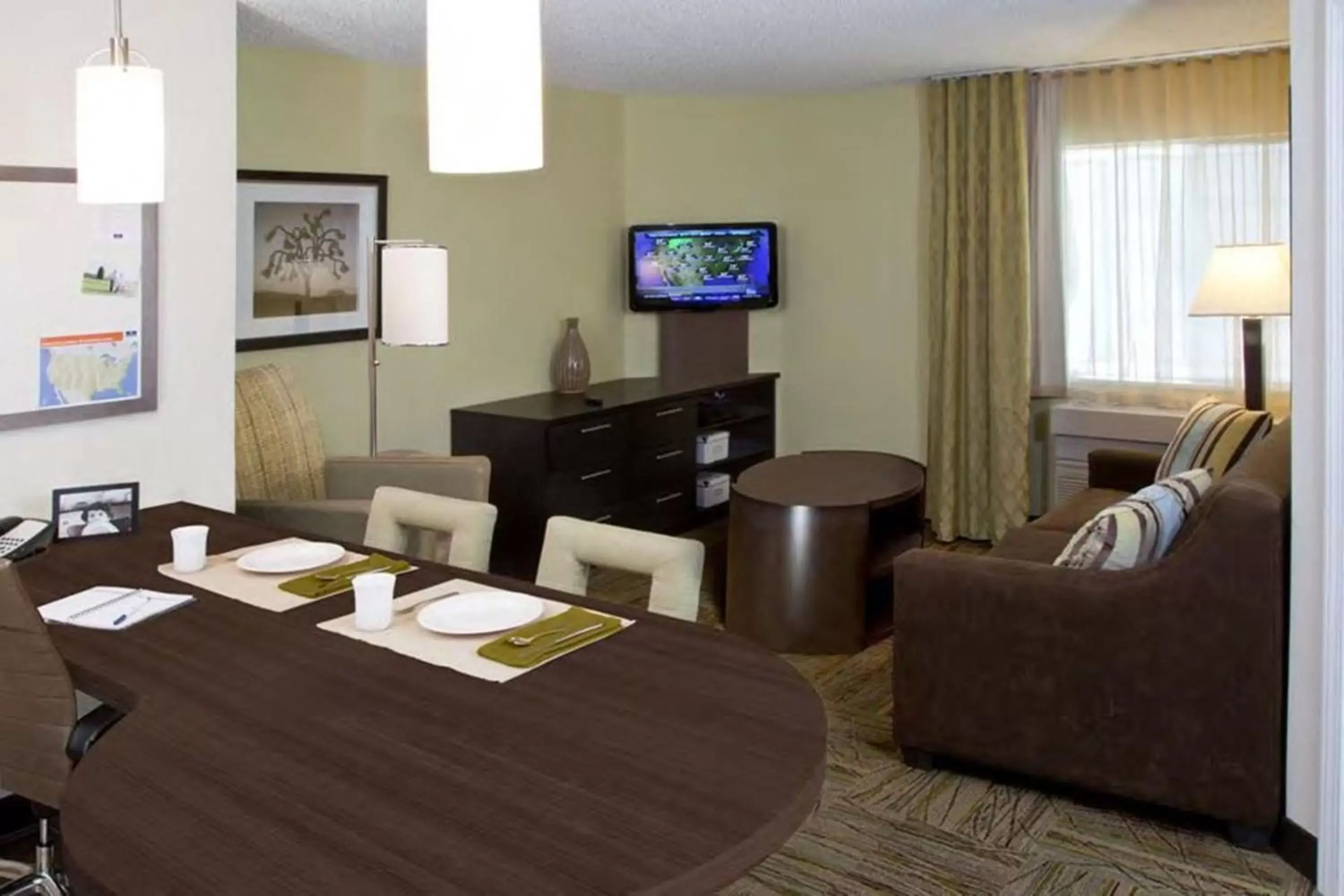 Photo of the whole room in Candlewood Suites Sayre, an IHG Hotel