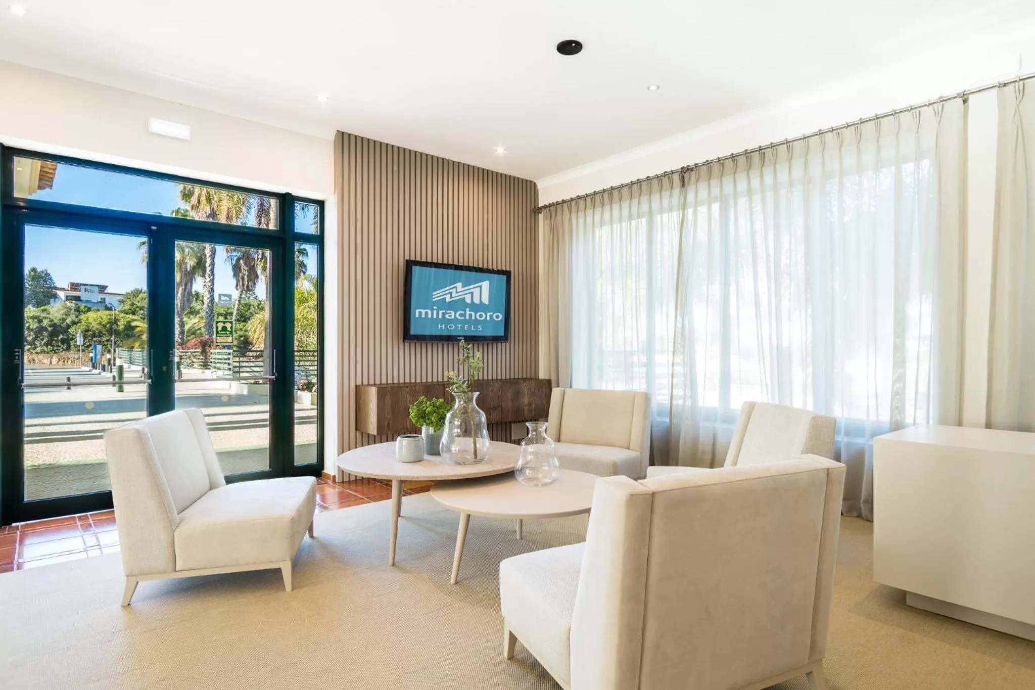 Seating area in Mirachoro Carvoeiro