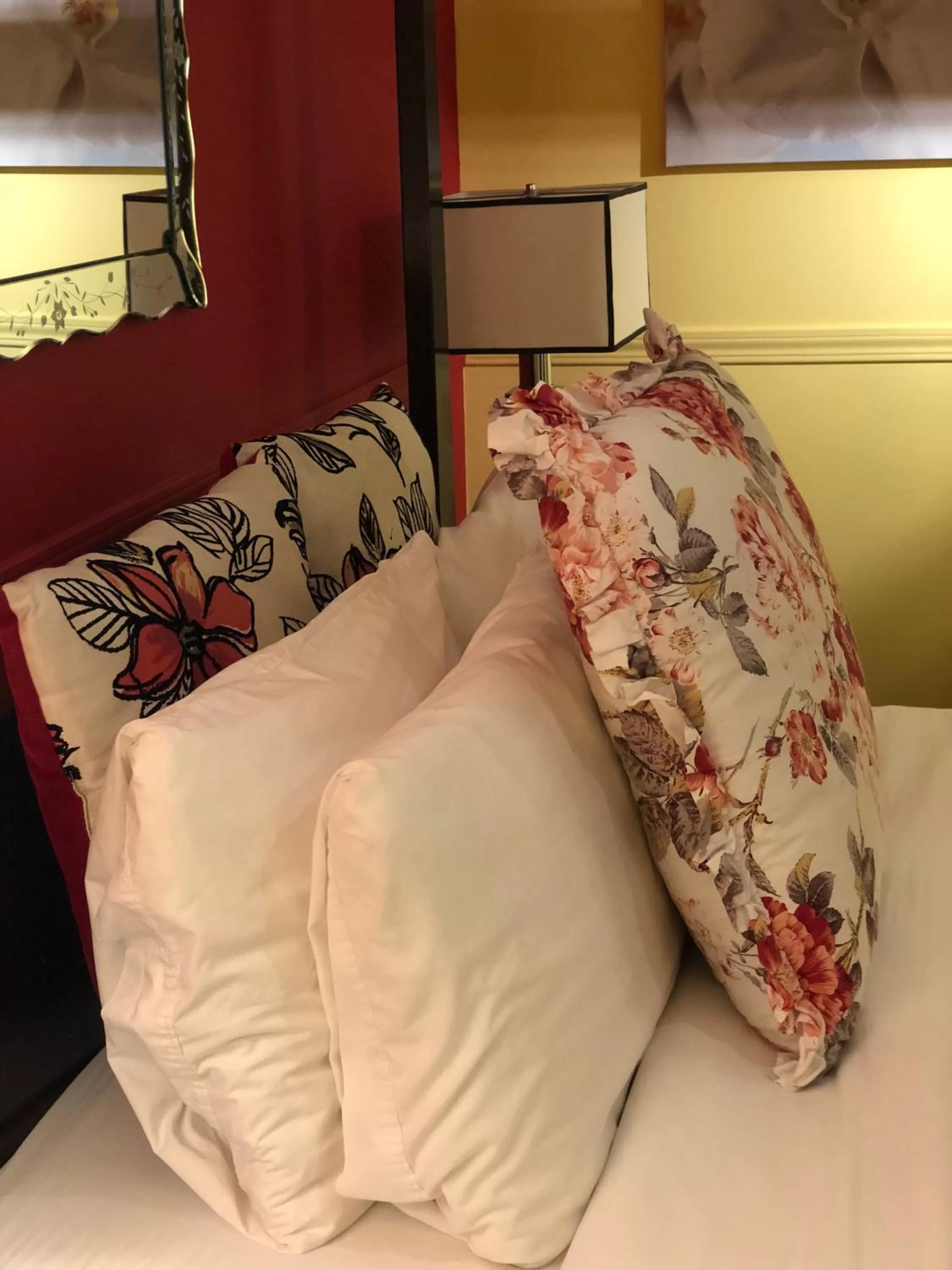 Bedroom, Bed in Barclay House Bed and Breakfast