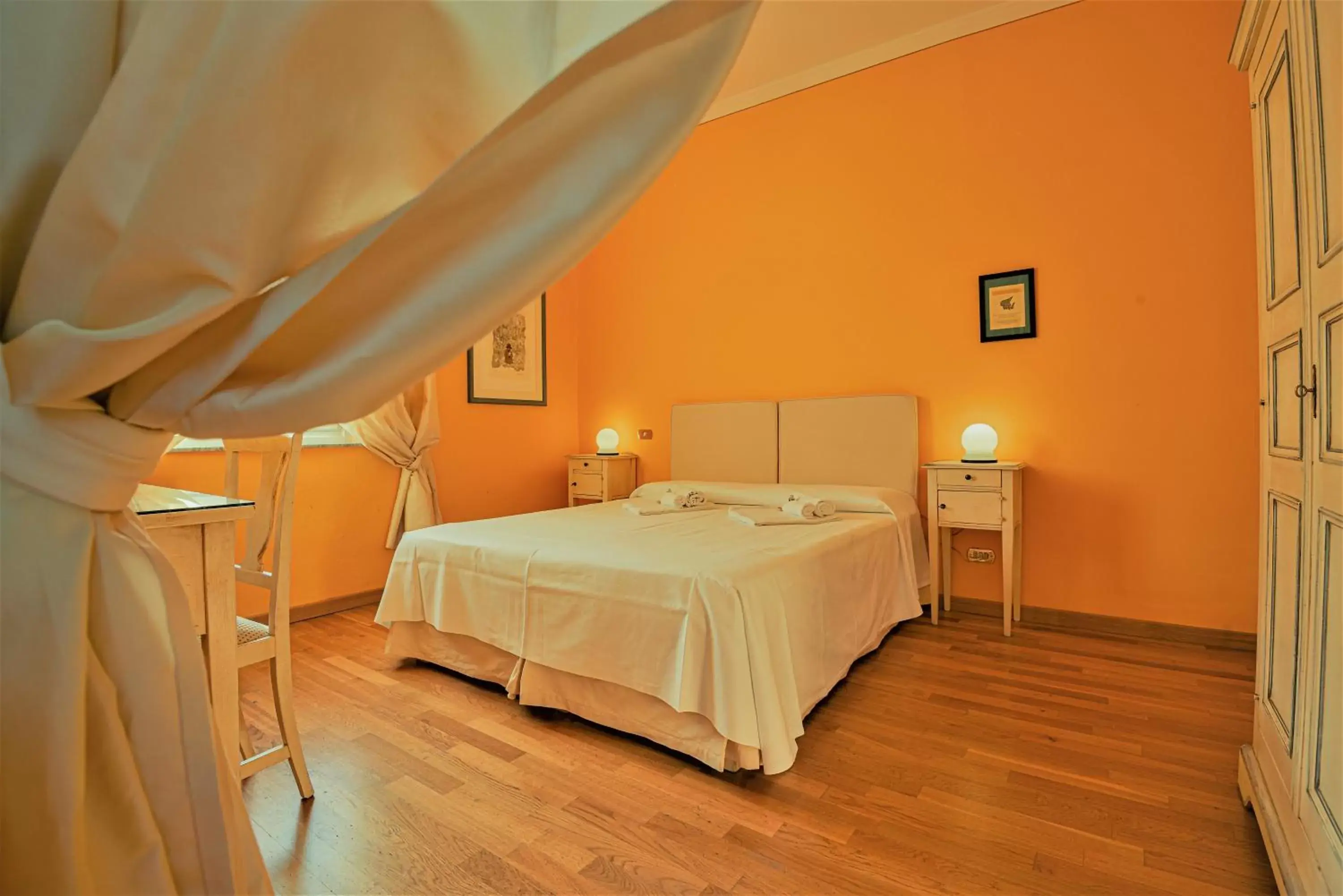 Bedroom, Bed in Albergo San Martino