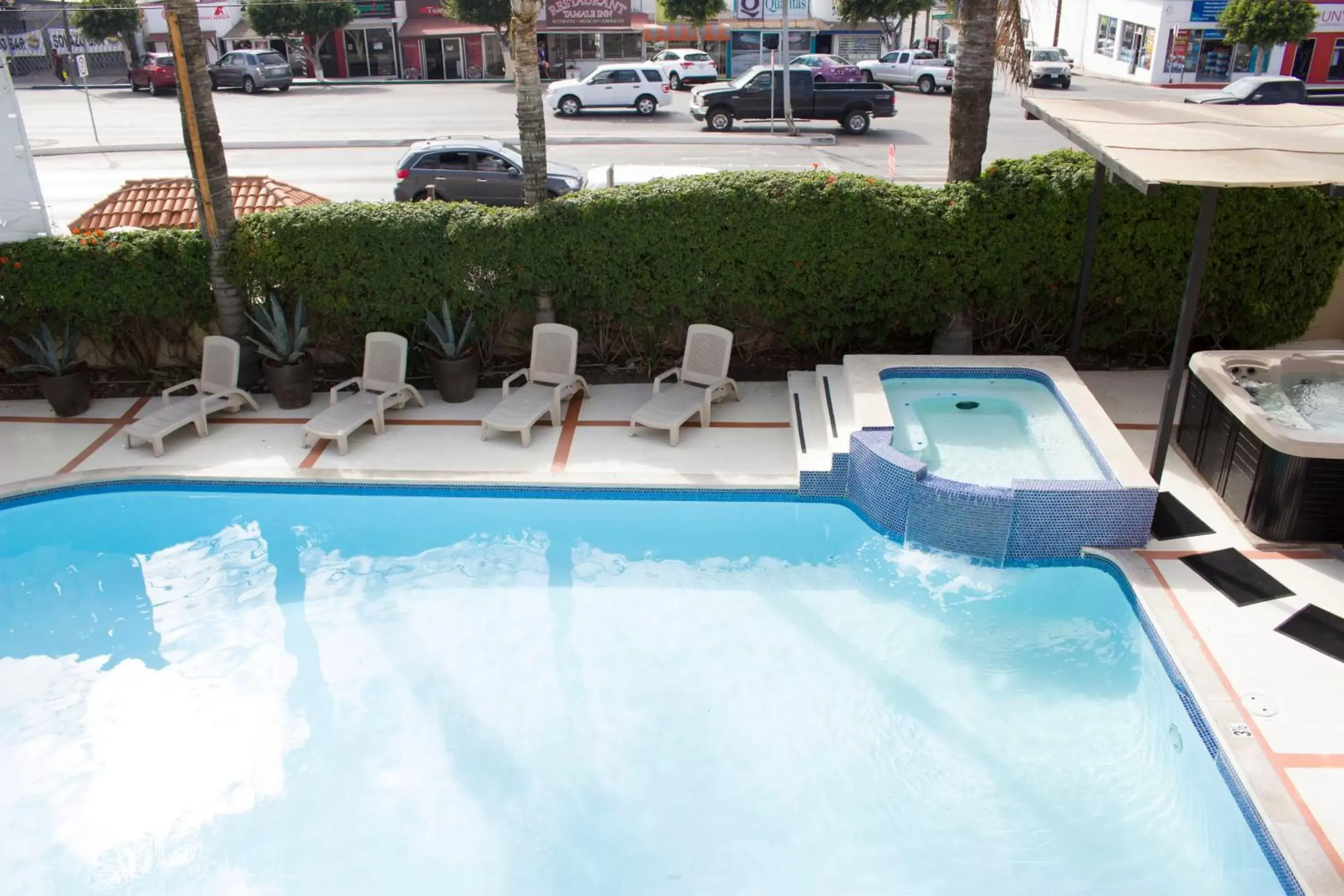 Swimming pool, Pool View in Del Mar Inn Rosarito