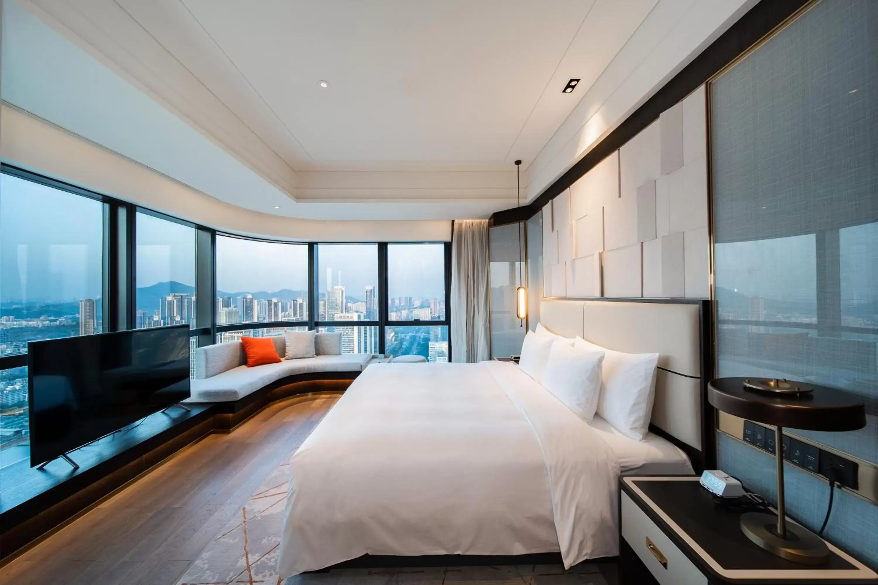 Photo of the whole room in Crowne Plaza Shenzhen Nanshan, an IHG Hotel