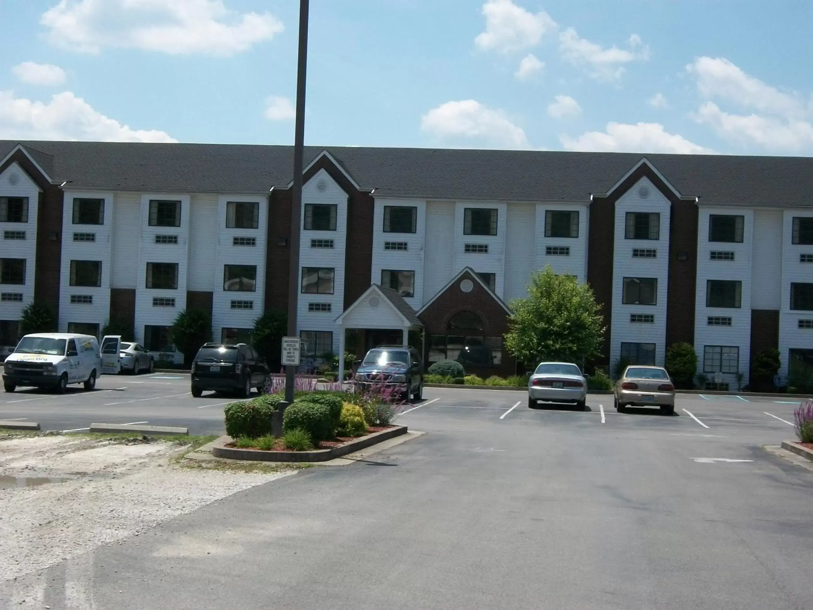 Property Building in Quality Inn & Suites