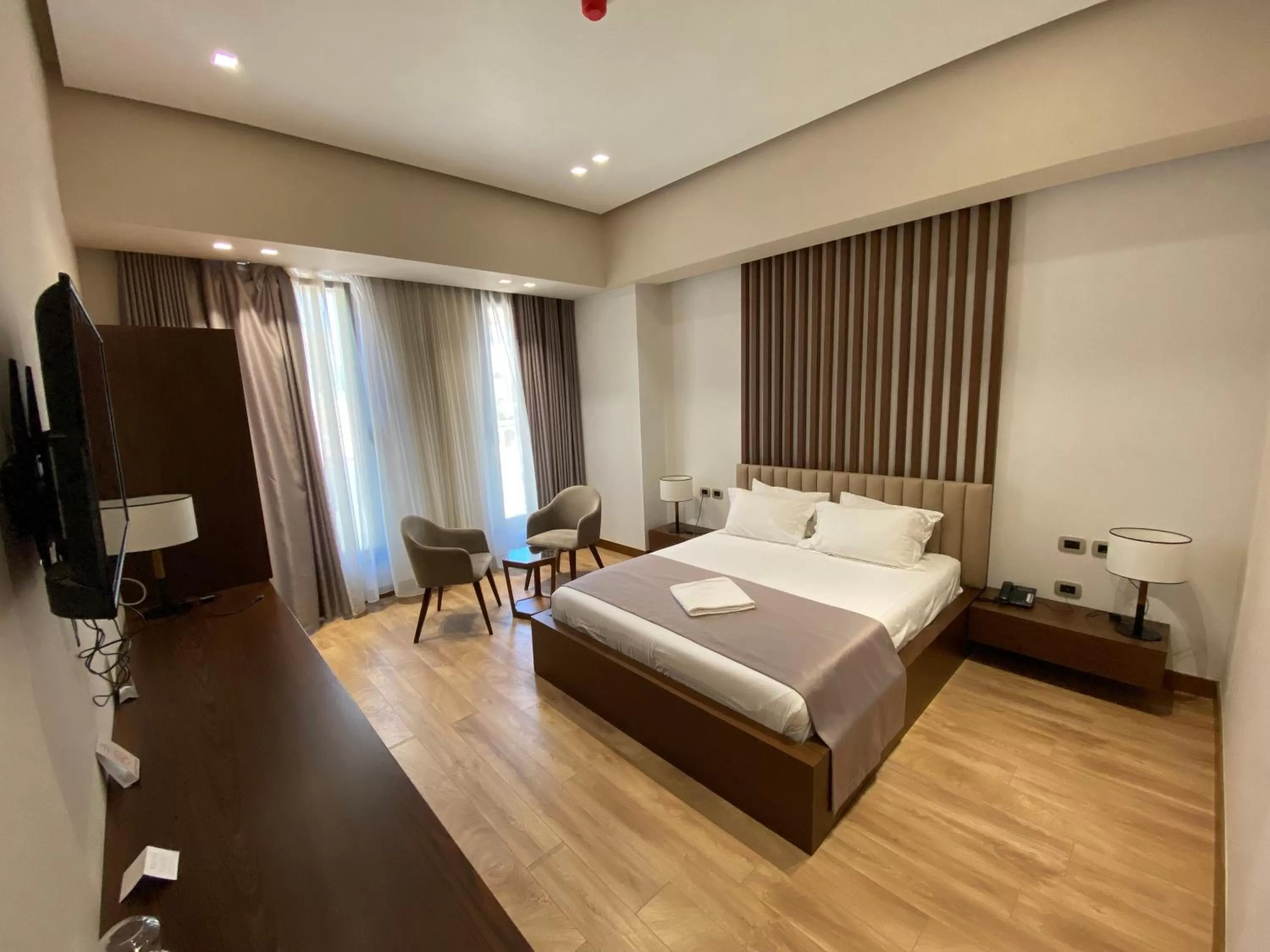 Photo of the whole room, Bed in Portik Hotel