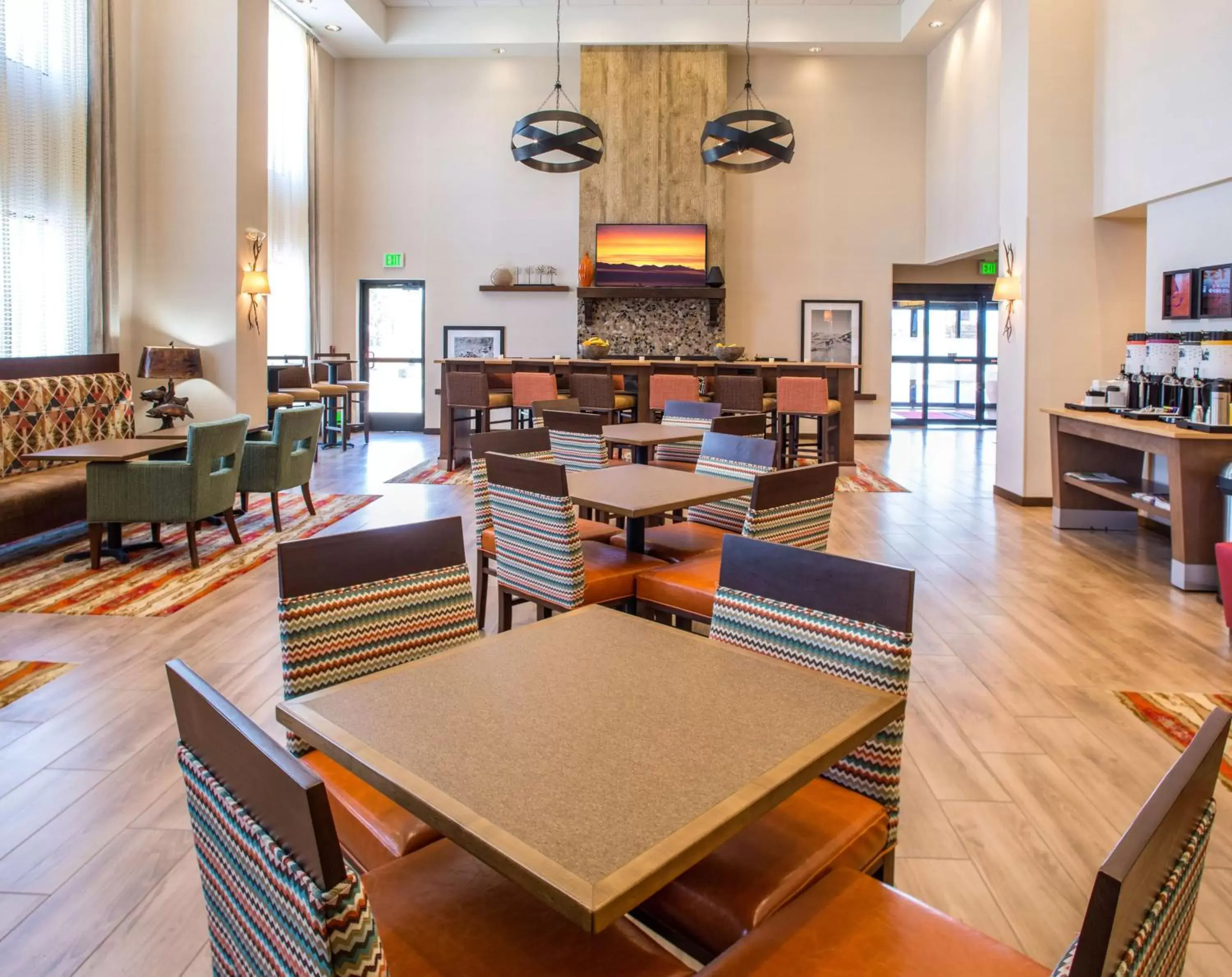Lobby or reception, Restaurant/Places to Eat in Hampton Inn & Suites Whitefish