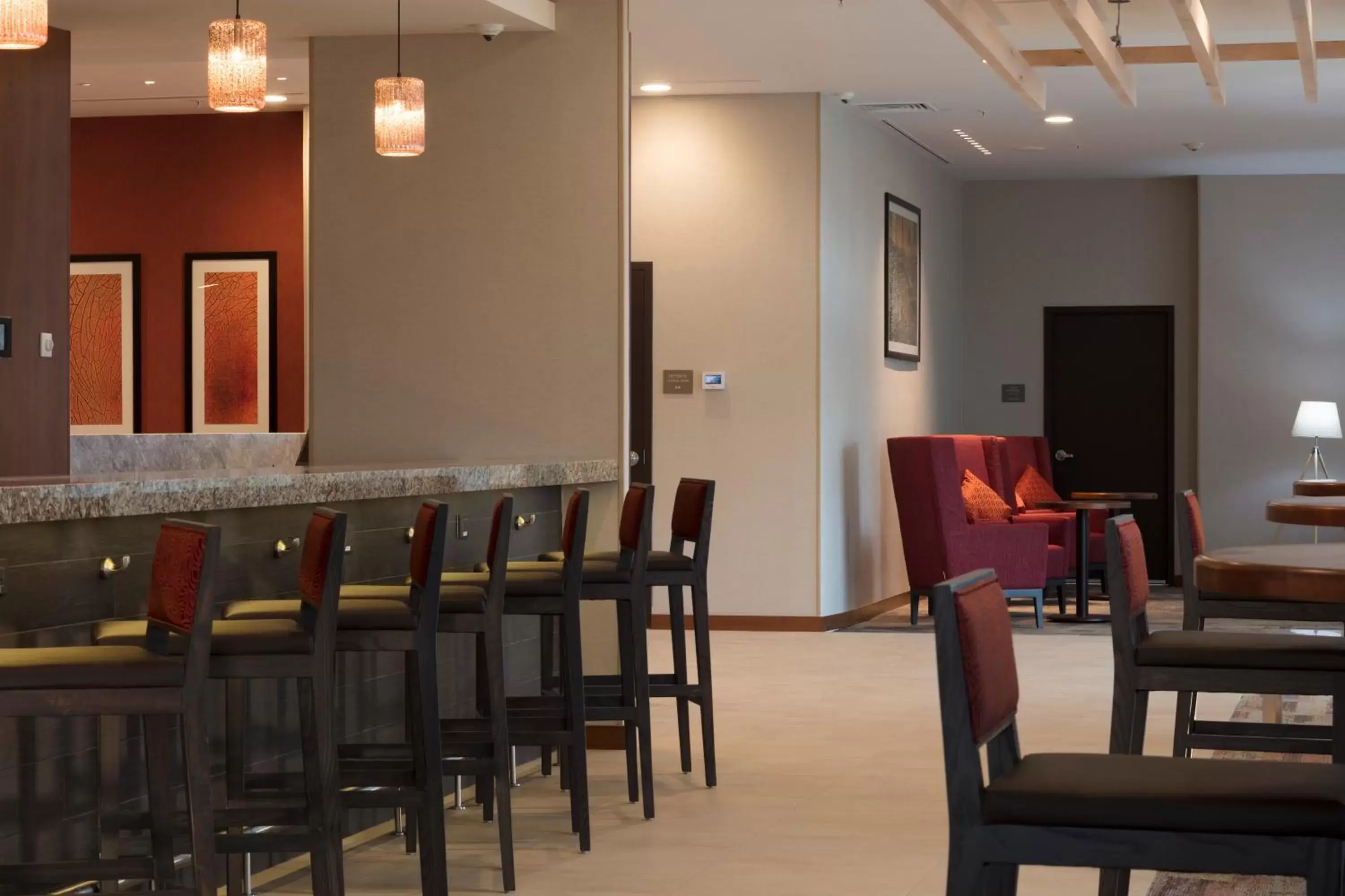 Lounge or bar, Restaurant/Places to Eat in Hyatt Place Aguascalientes Bonaterra