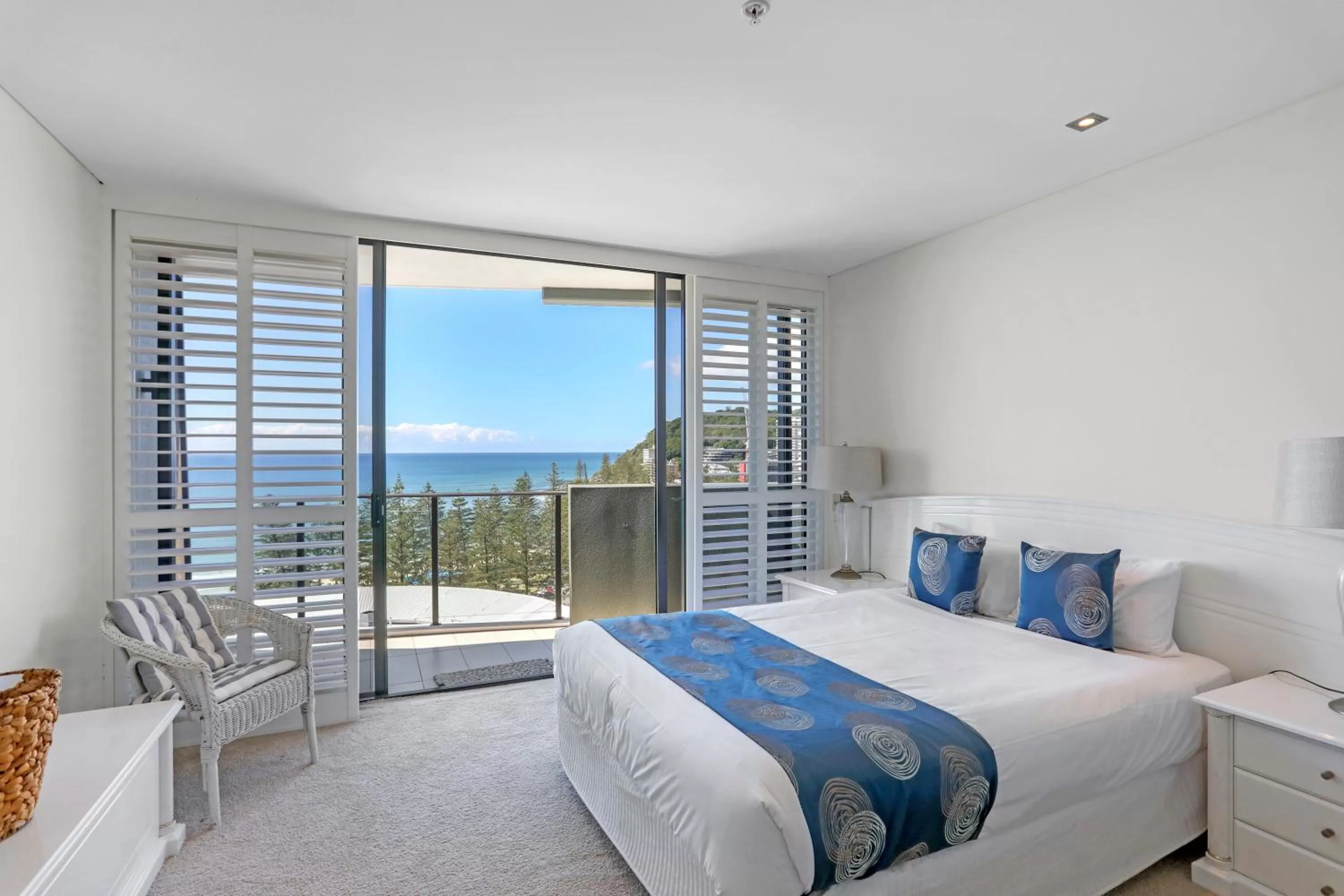 Bedroom, Bed in Ambience on Burleigh Beach