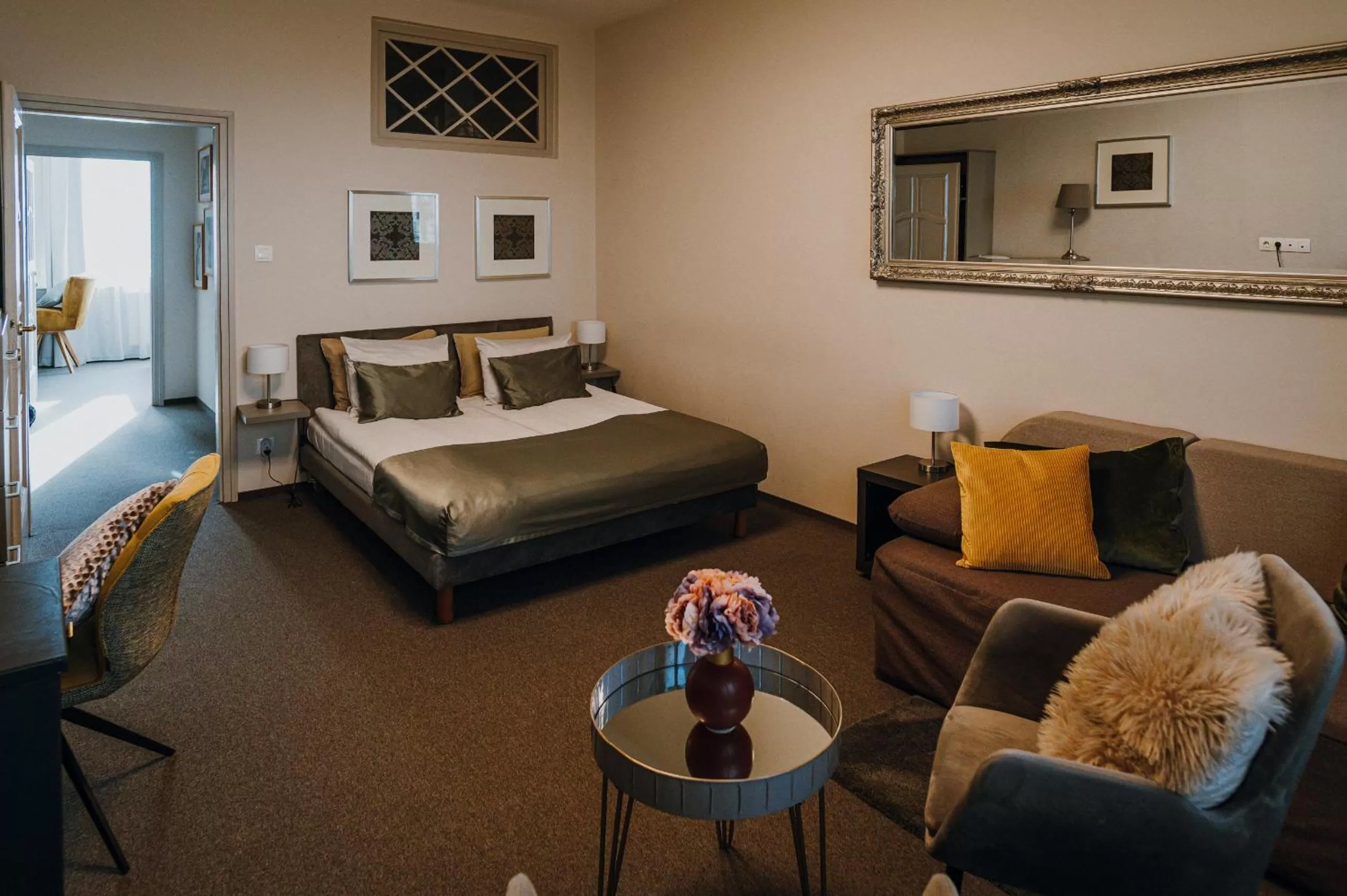 Photo of the whole room, Bed in Hotel Piano