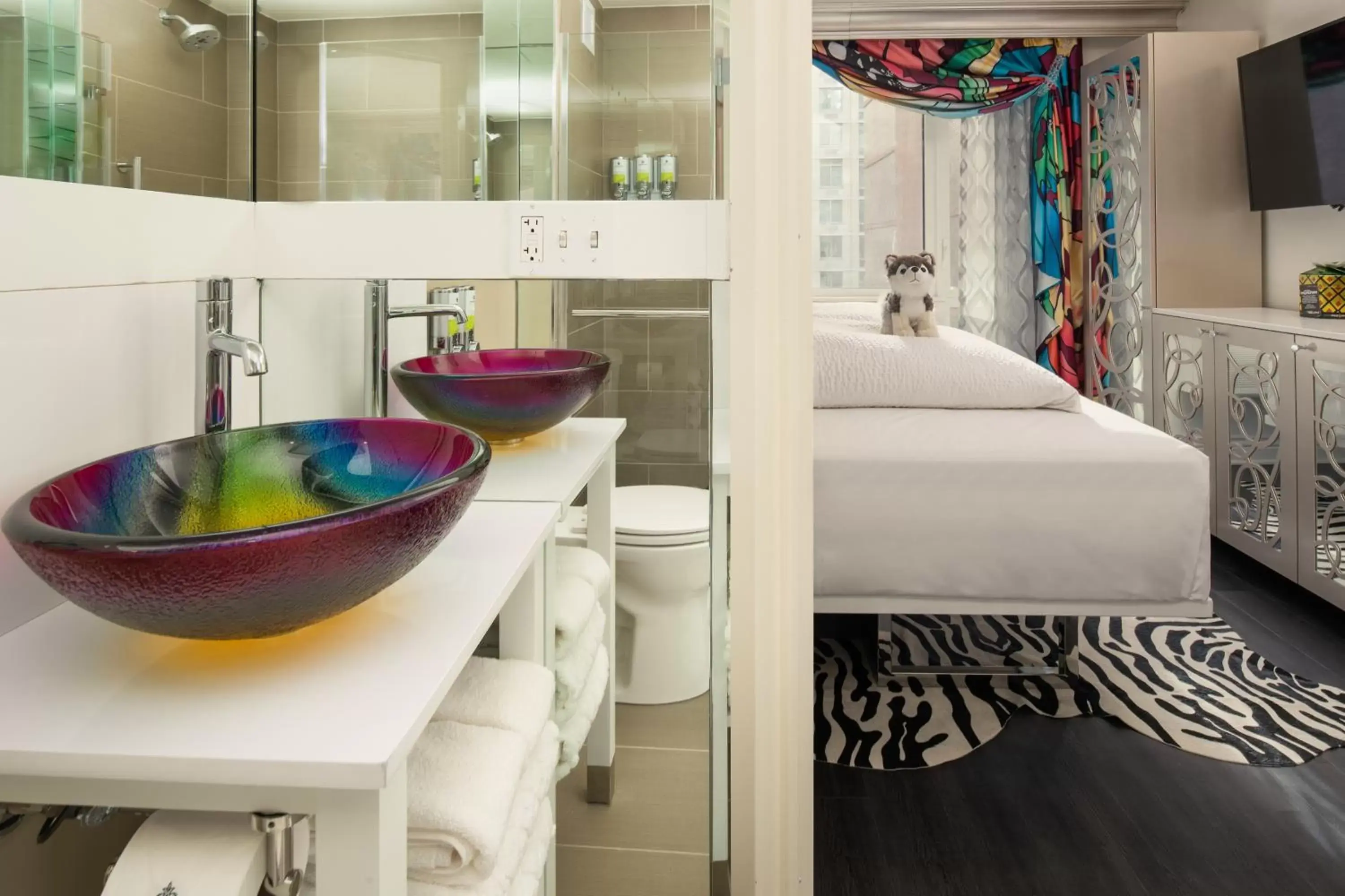 Bathroom in Staypineapple, An Artful Hotel, Midtown New York