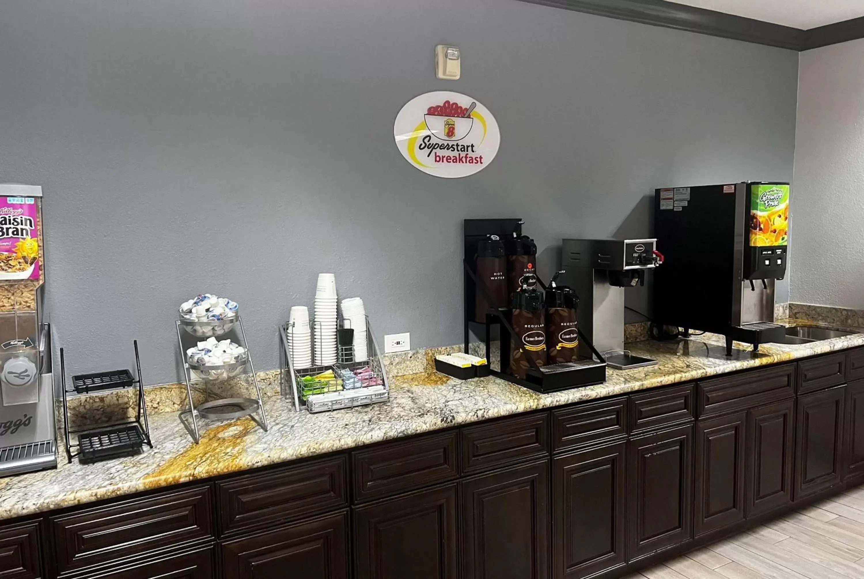 Breakfast in Super 8 by Wyndham Port Arthur/Nederland Area Breakfast in Super 8 by Wyndham Port Arthur/Nederland Area