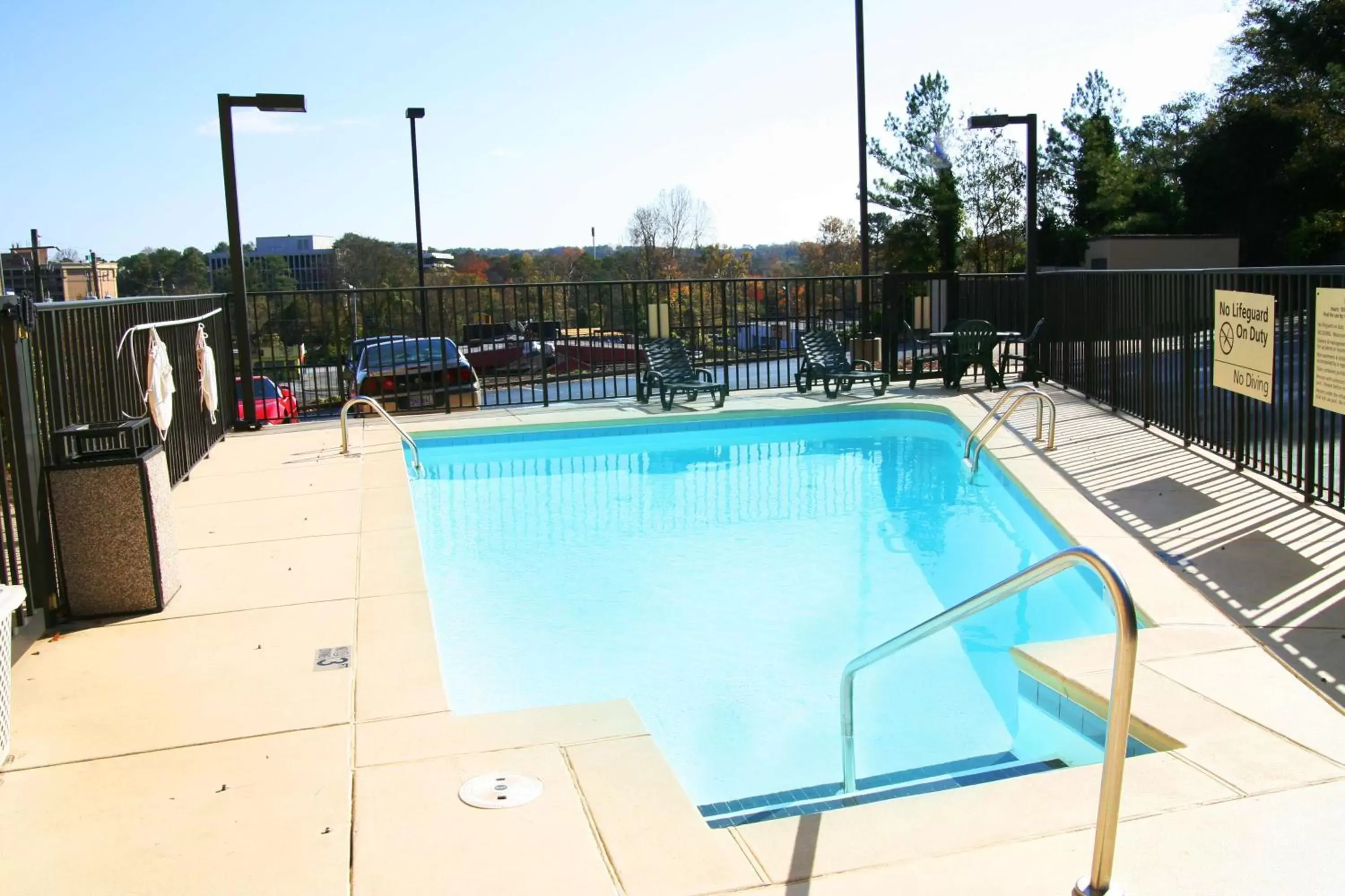 Pool view, Swimming Pool in Hampton Inn Atlanta-North Druid Hills