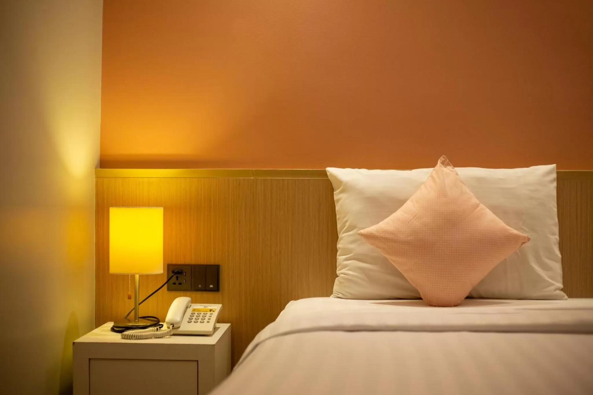 Bedroom, Bed in Lemontea Hotel Bangkok