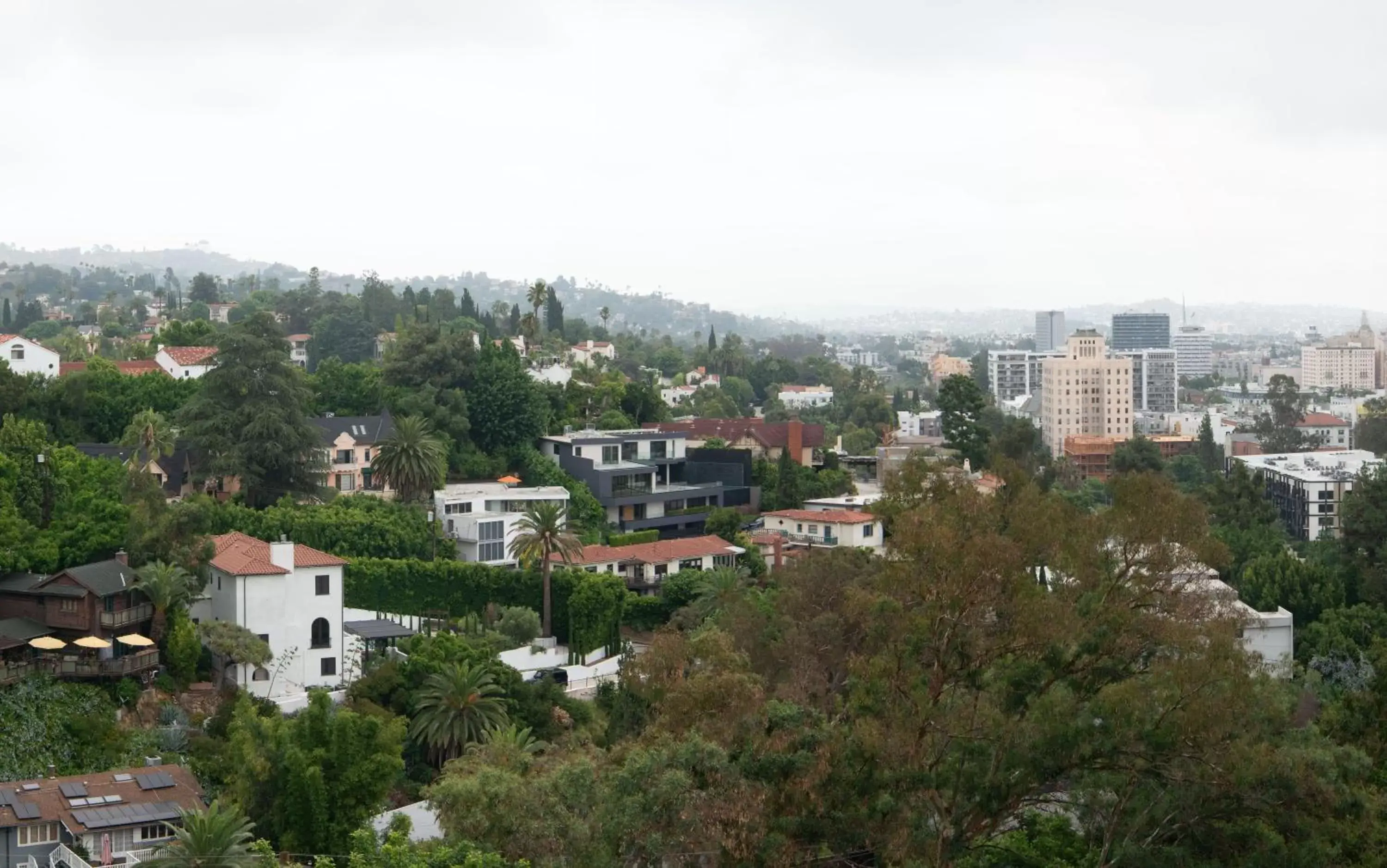 City view in Hollywood Hills Hotel