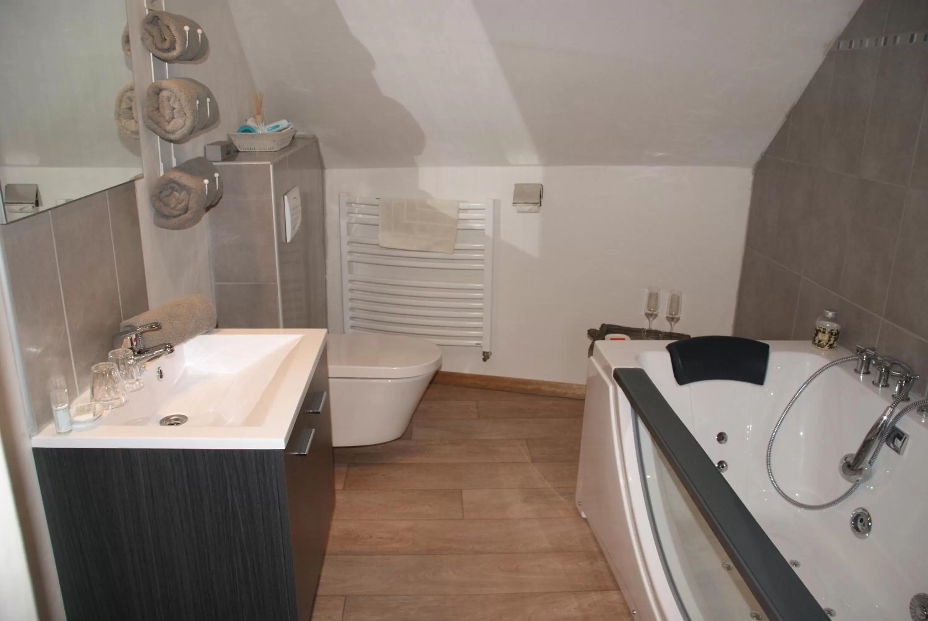 Spa and wellness centre/facilities in B&B 't Hemelbedje