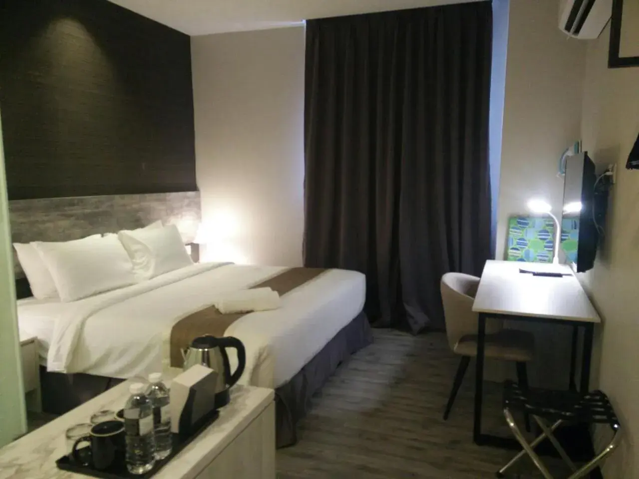 King Room in The Leverage Business hotel (Skudai)