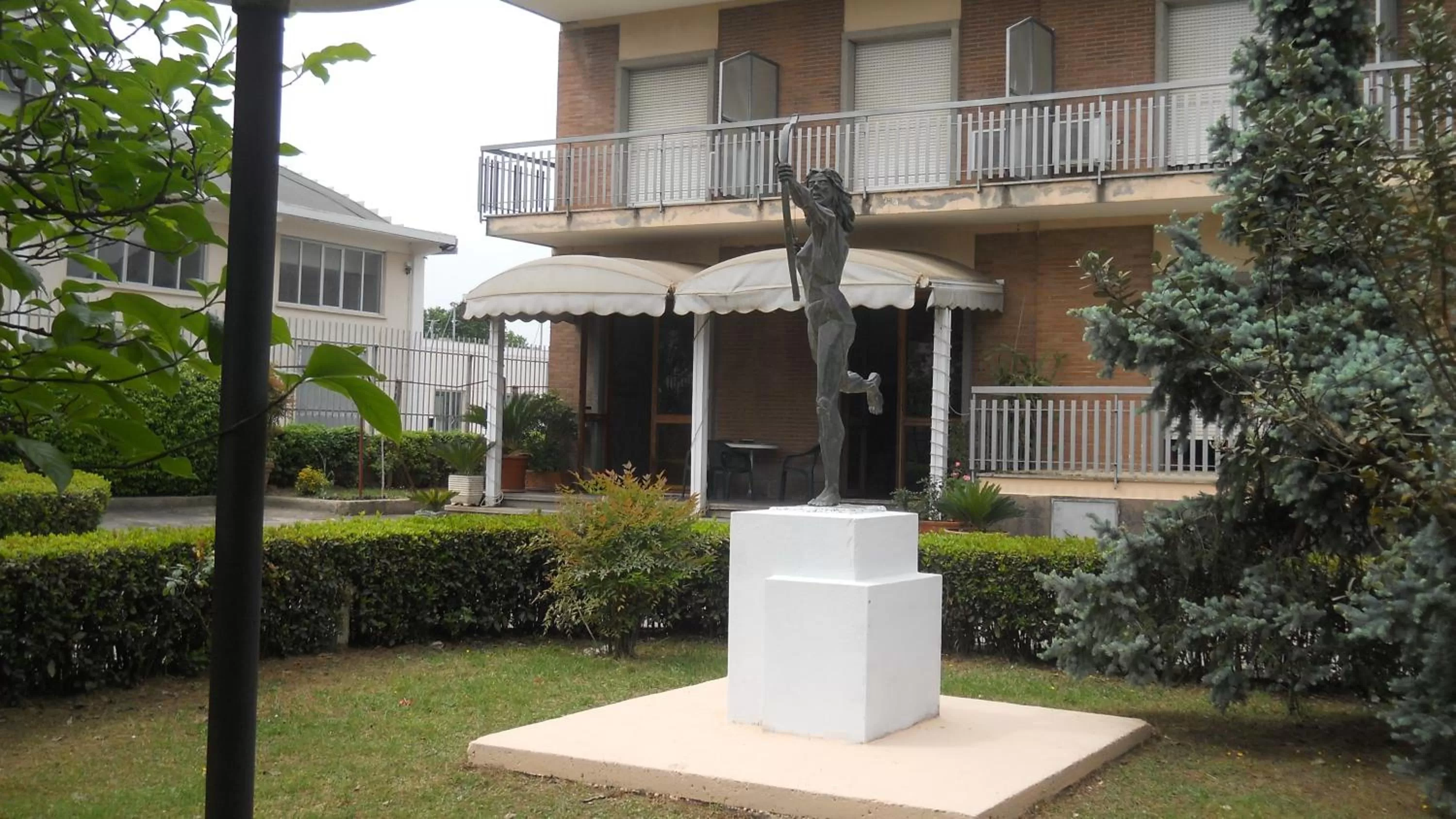 Facade/entrance in Hotel Diana